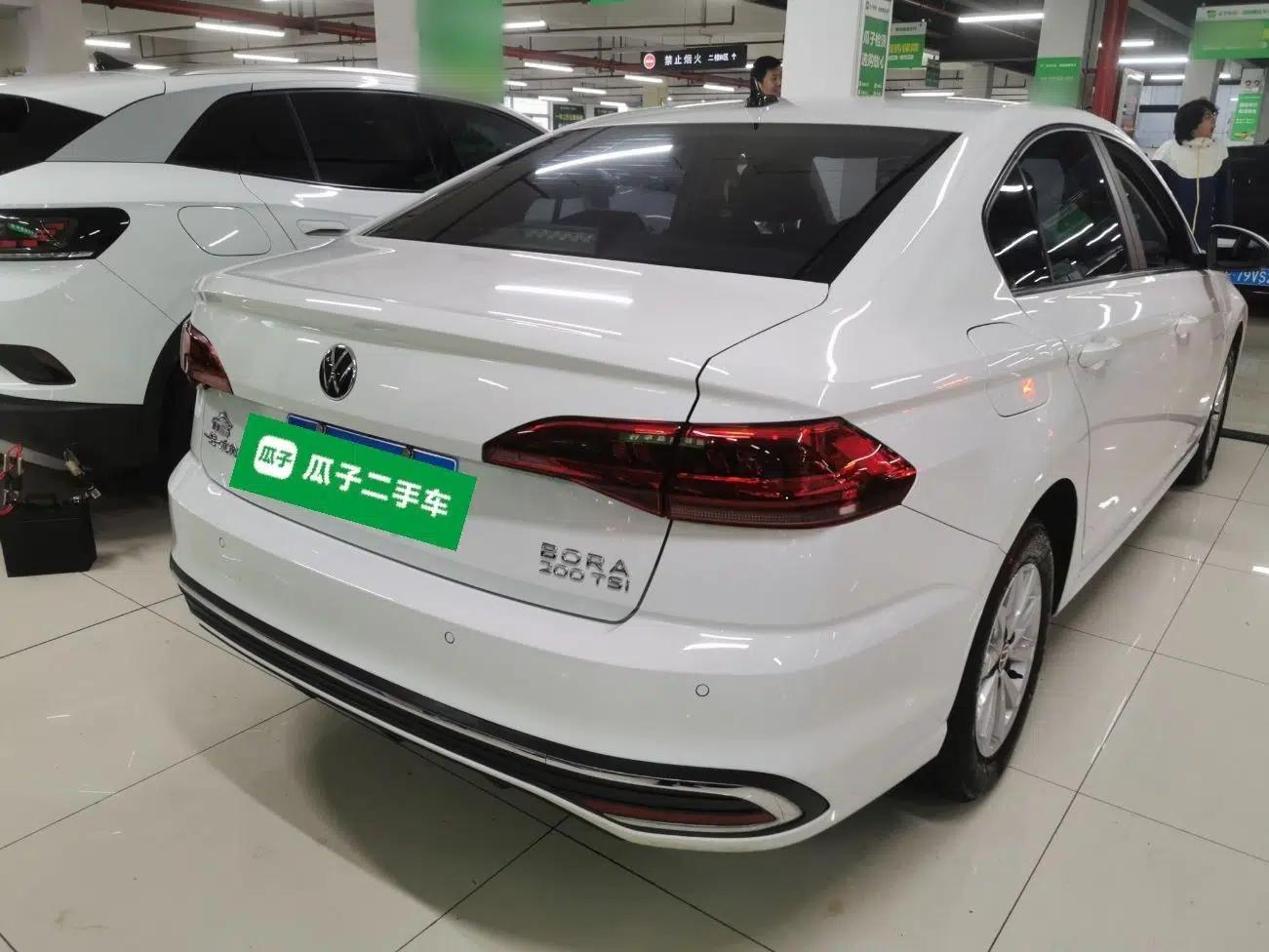 Volkswagen Bora 2023 200TSI DSG Comfort Edition — миниатюра 6