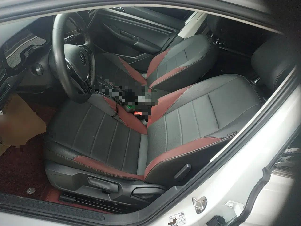 Volkswagen Bora 2021 1.5L Automatic Elite Smart Connect Edition — миниатюра 18