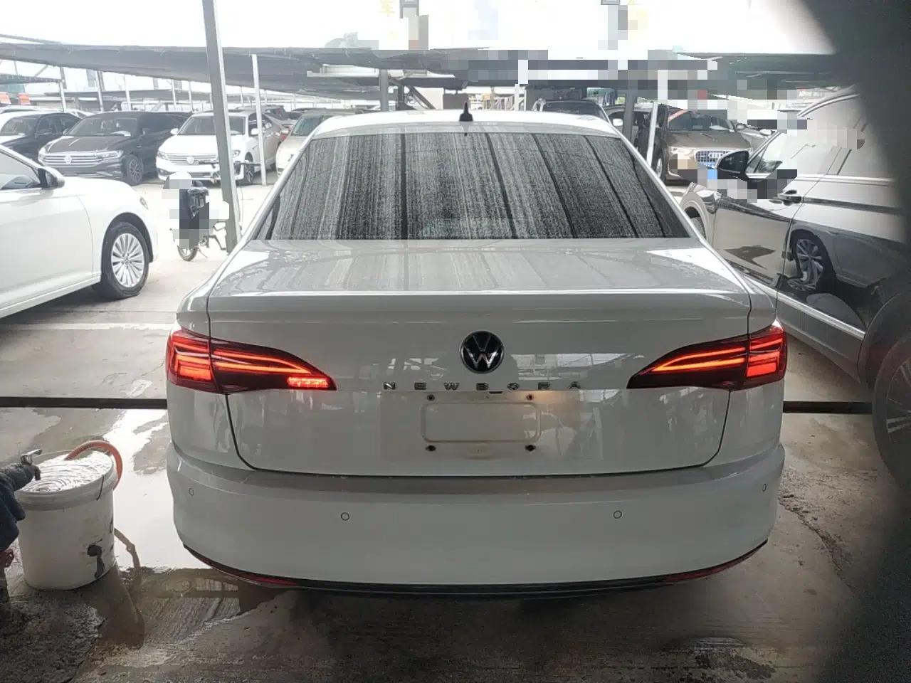 Volkswagen Bora 2021 1.5L Automatic Elite Smart Connect Edition — миниатюра 5