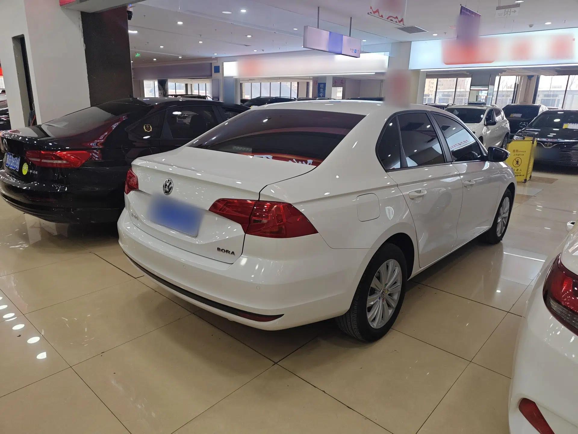 Volkswagen Bora 2019 Facelift Bora·Legend 1.5L Automatic Fashion Edition China VI Standard — миниатюра 4