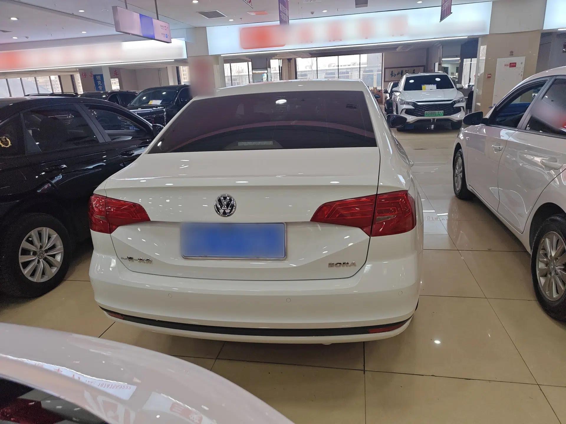 Volkswagen Bora 2019 Facelift Bora·Legend 1.5L Automatic Fashion Edition China VI Standard — миниатюра 5