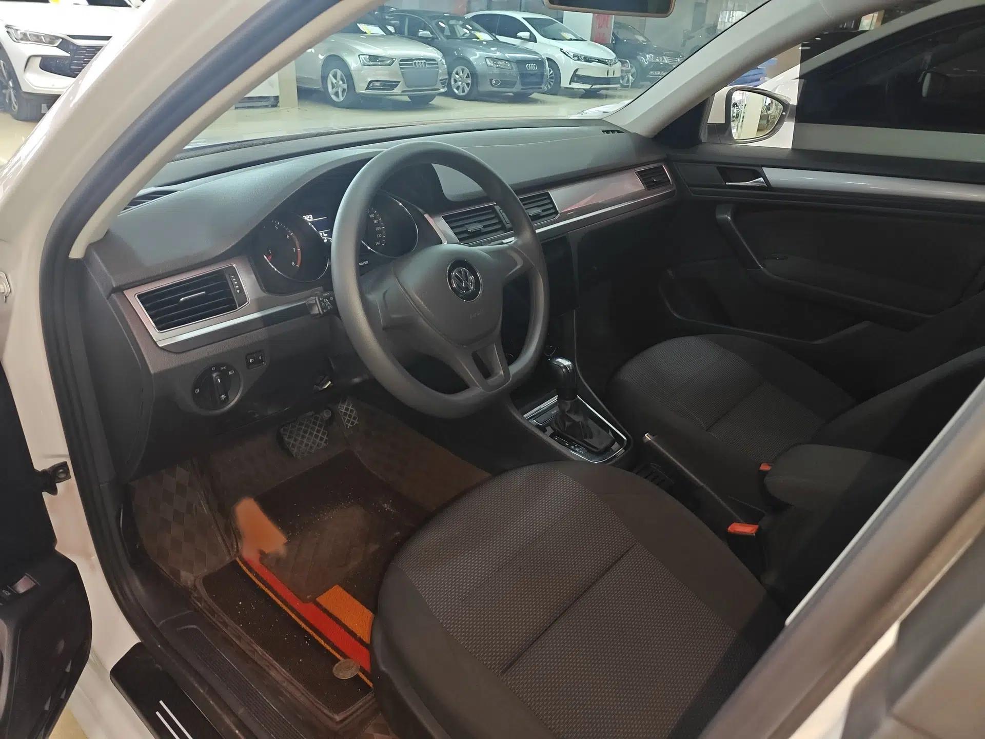 Volkswagen Bora 2019 Facelift Bora·Legend 1.5L Automatic Fashion Edition China VI Standard — миниатюра 7