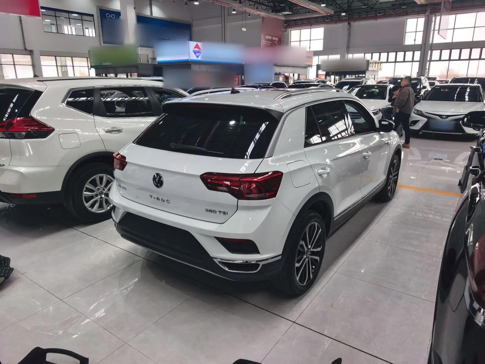 Volkswagen T-ROC 2021 280TSI DSG Two-Wheel Drive Comfort Connect Edition — миниатюра 4
