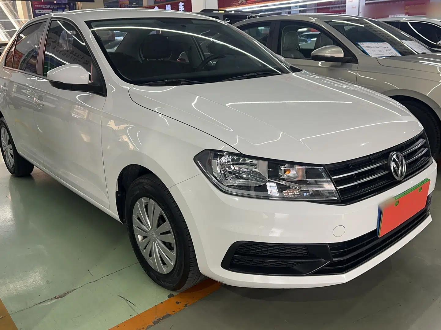 Volkswagen Santana 2021 1.5L Automatic Fashion Edition — миниатюра 3