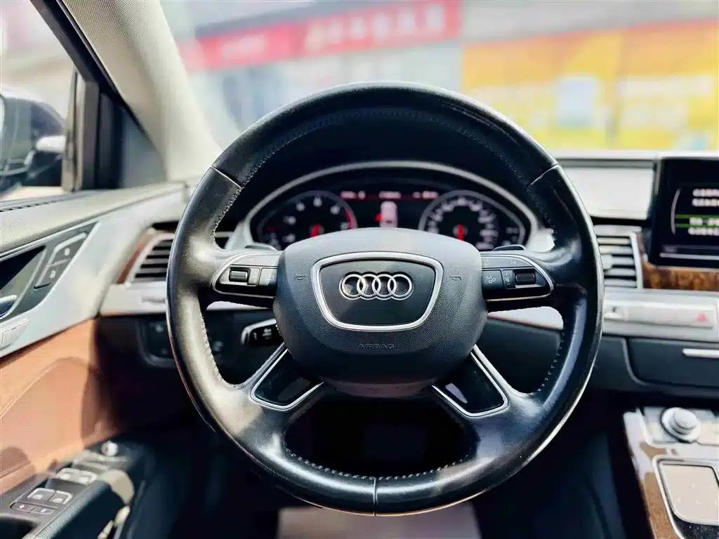 2014 Audi A8 A8L 45 TFSI quattro Comfort — миниатюра 8