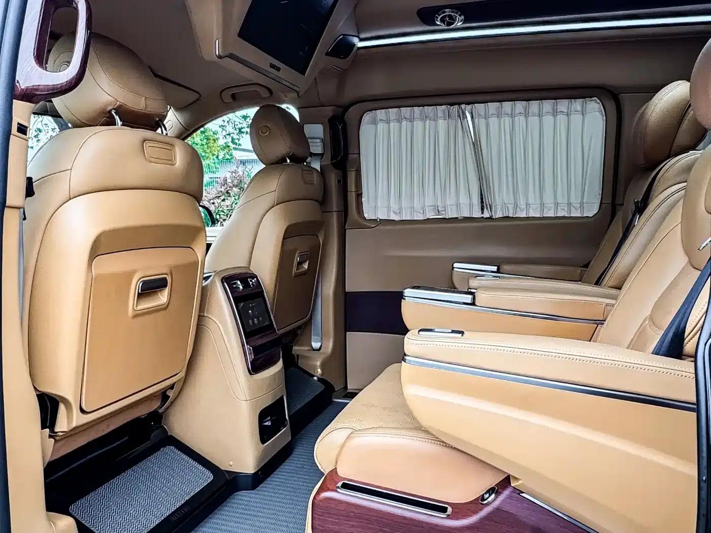 Mercedes-Benz V-Class 2022 V 260 L Long Wheelbase Luxury Edition — миниатюра 12