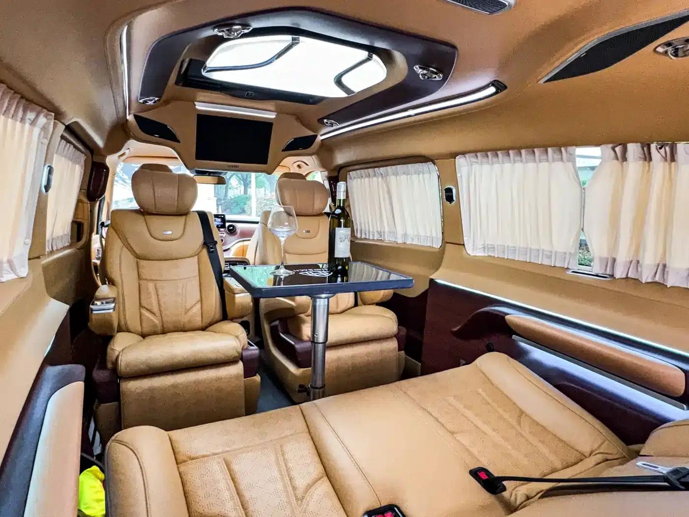 Mercedes-Benz V-Class 2022 V 260 L Long Wheelbase Luxury Edition — миниатюра 27