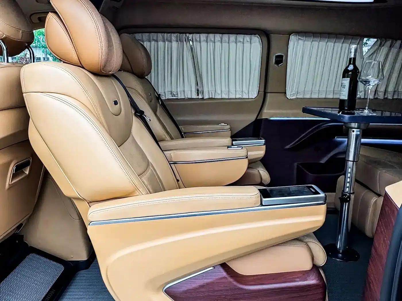 Mercedes-Benz V-Class 2022 V 260 L Long Wheelbase Luxury Edition — миниатюра 31