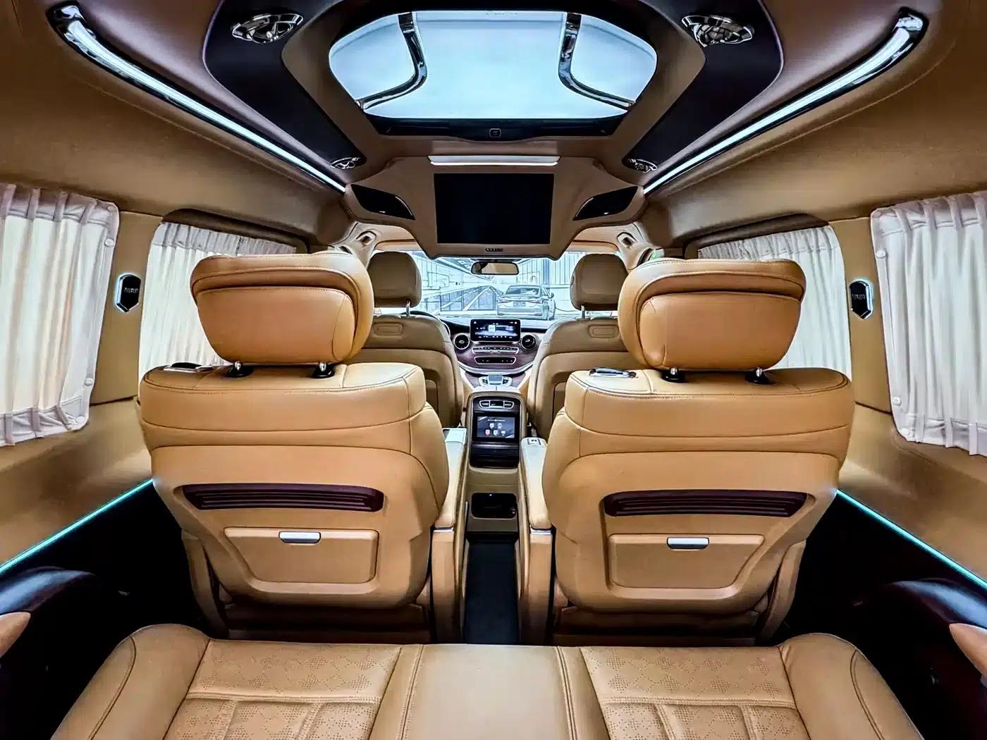 Mercedes-Benz V-Class 2022 V 260 L Long Wheelbase Luxury Edition — миниатюра 34