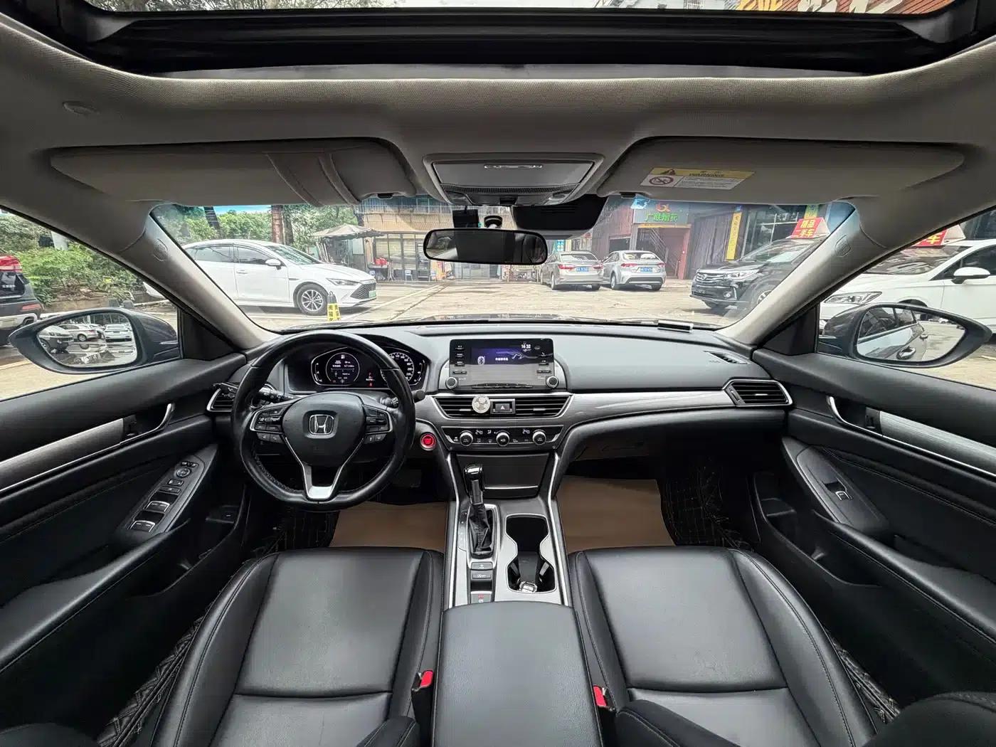 2018 Honda Accord 260TURBO Luxury Edition (China VI Emission Standard) — миниатюра 9
