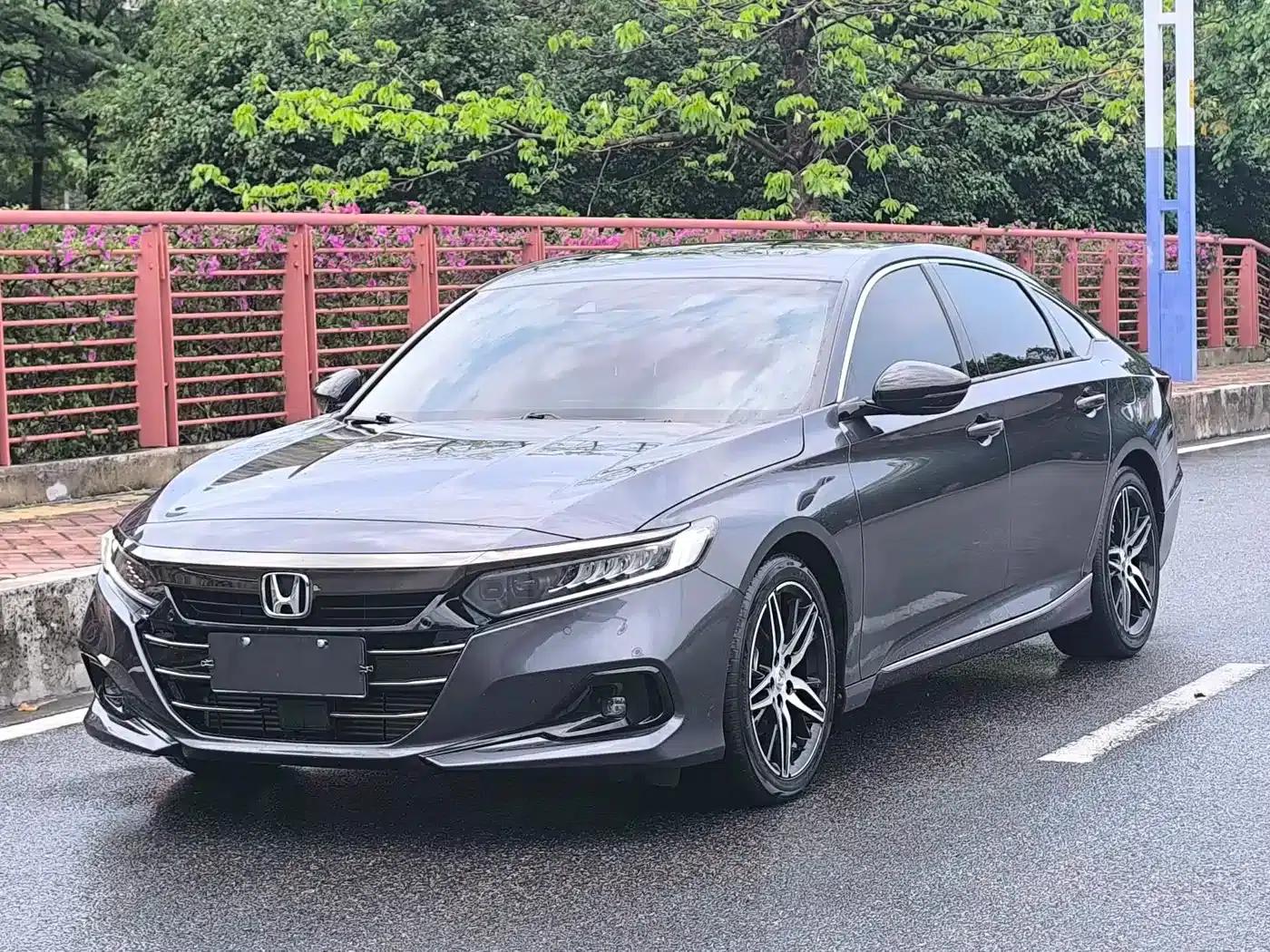 Accord 2022 260TURBO Phantom Night Premium Edition — миниатюра 2