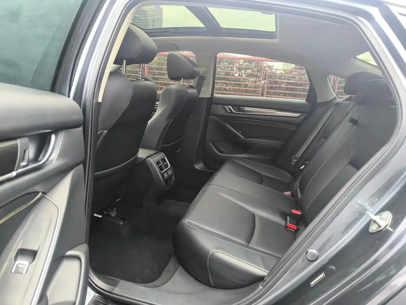 Accord 2022 260TURBO Phantom Night Premium Edition — миниатюра 11
