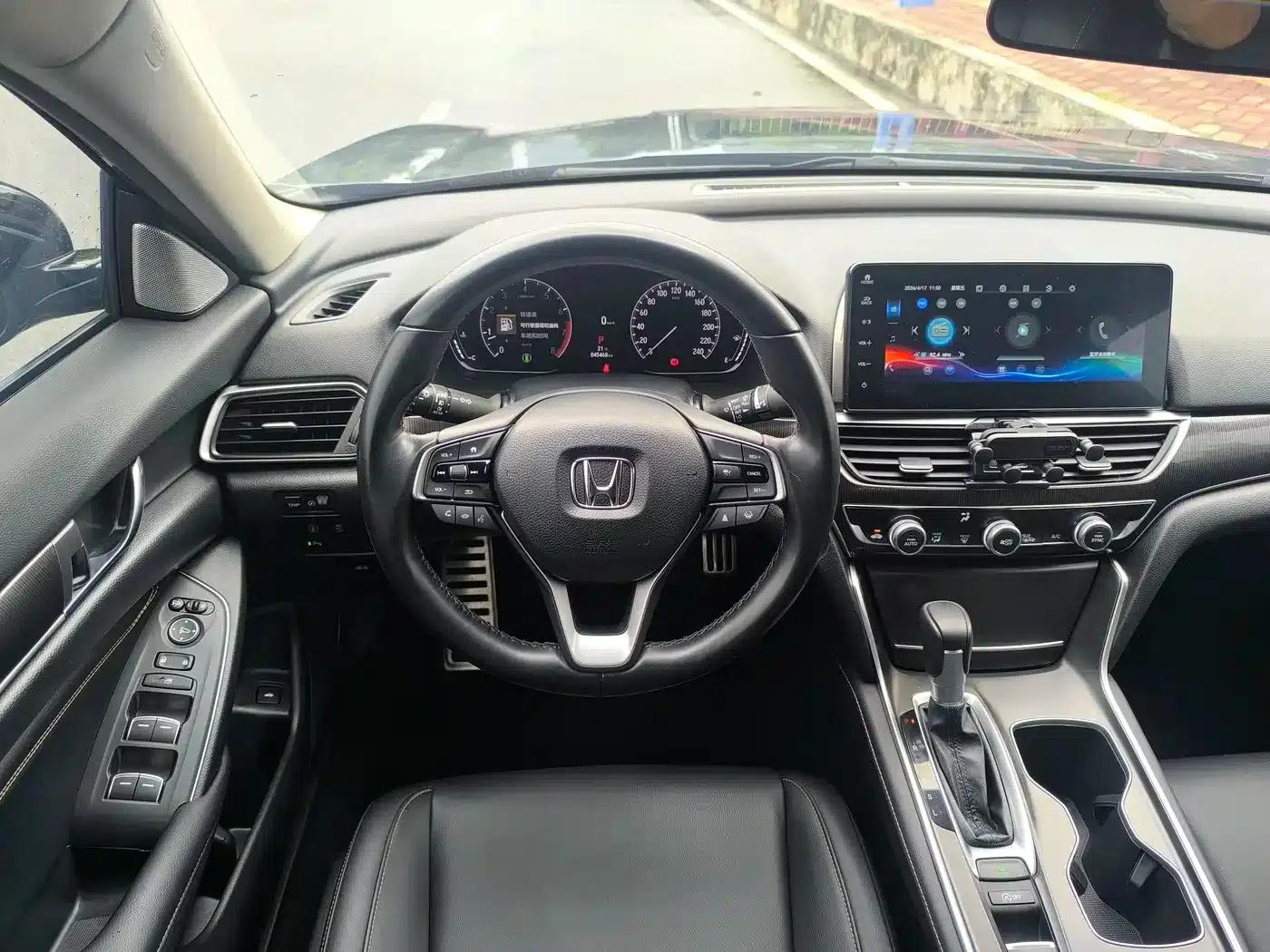 Accord 2022 260TURBO Phantom Night Premium Edition — миниатюра 16