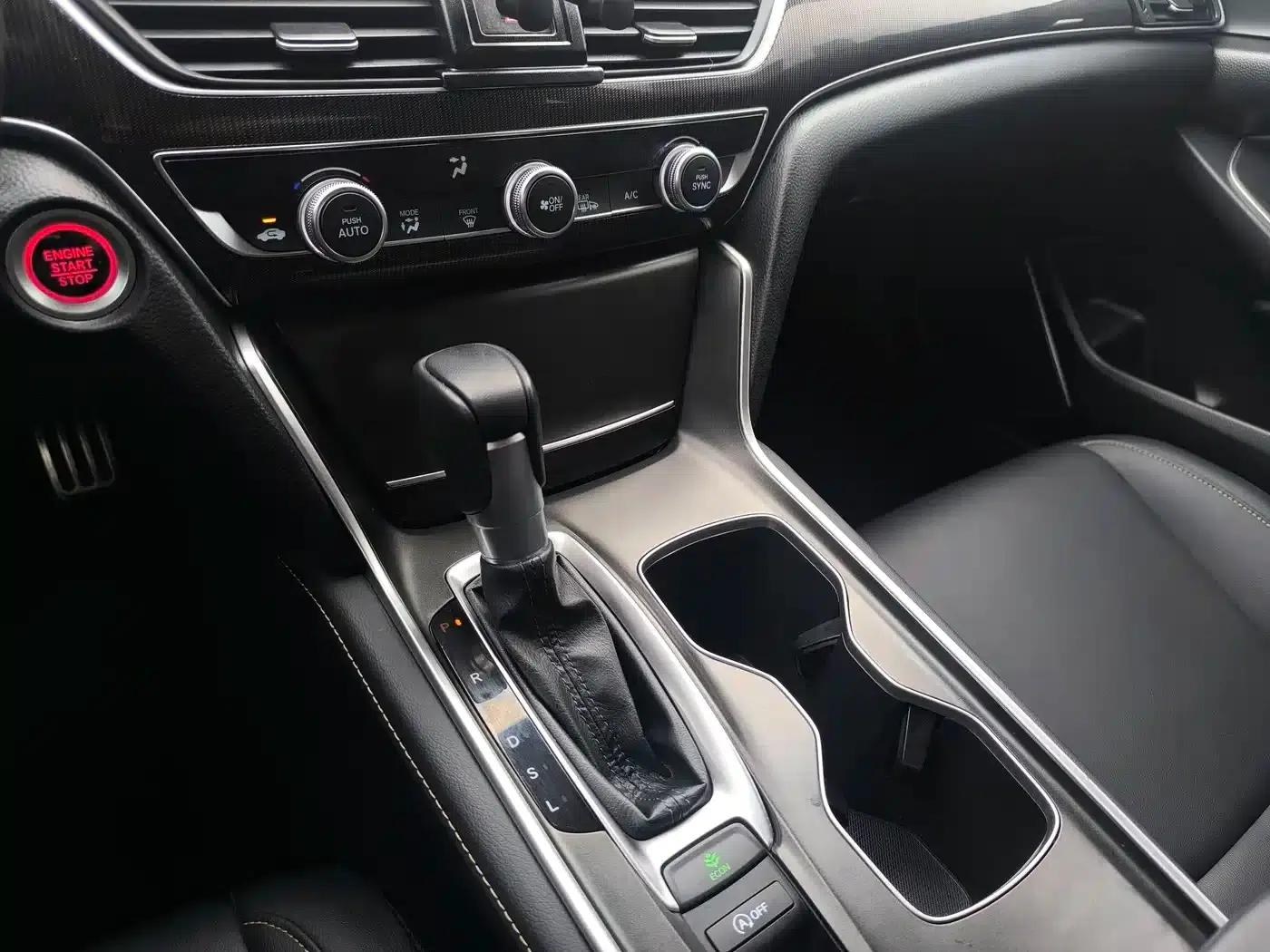 Accord 2022 260TURBO Phantom Night Premium Edition — миниатюра 18