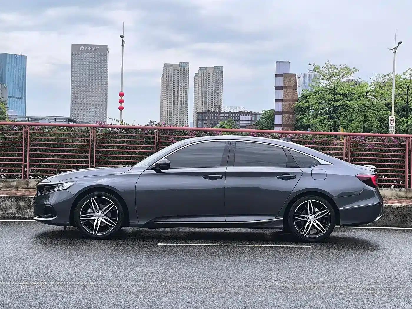 Accord 2022 260TURBO Phantom Night Premium Edition — миниатюра 8