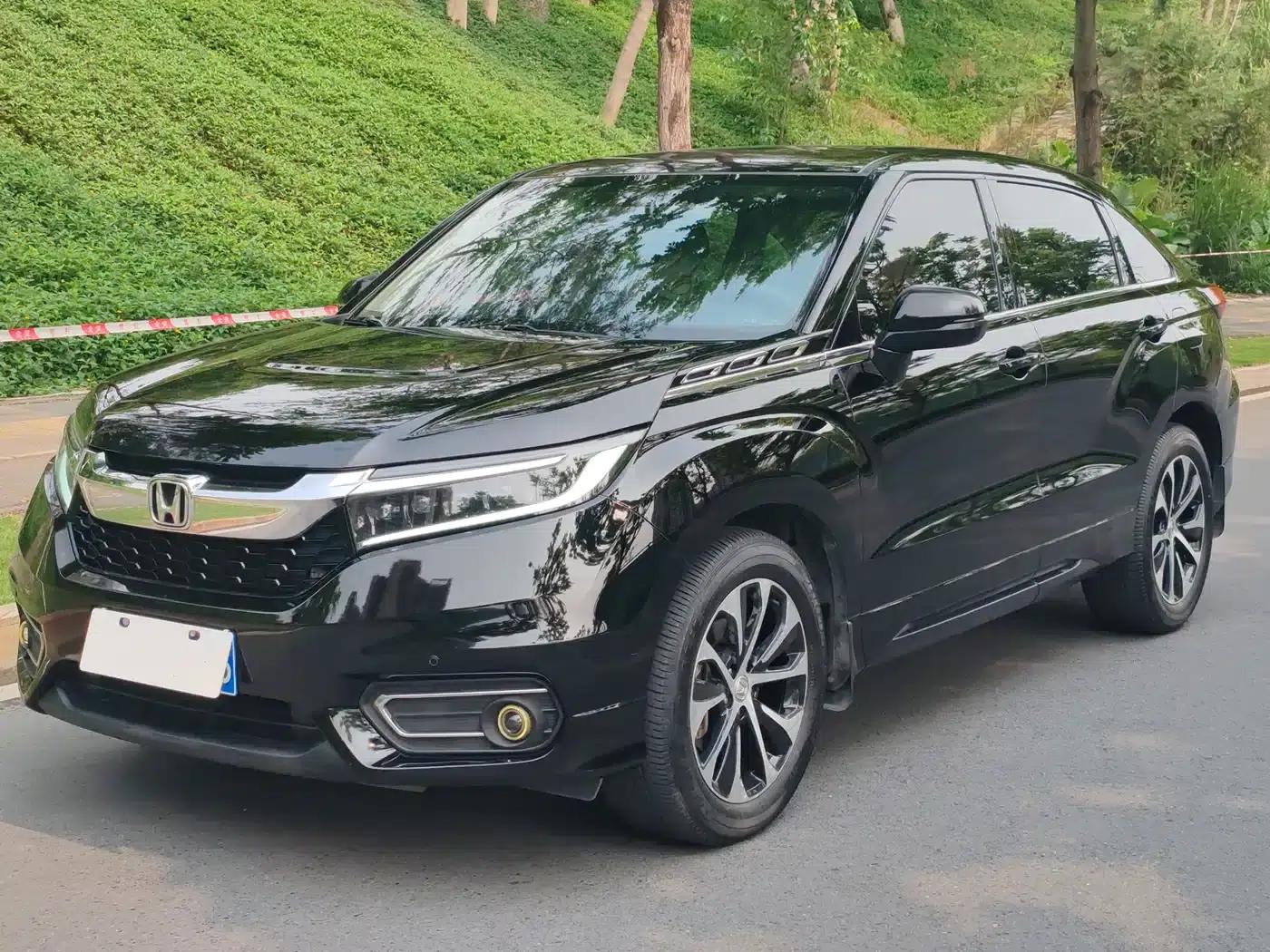 2017 Honda Avancier 240TURBO 2WD Elite Edition — миниатюра 1