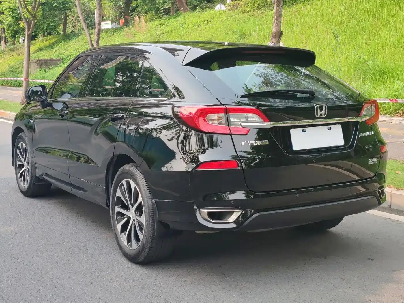 2017 Honda Avancier 240TURBO 2WD Elite Edition — миниатюра 5