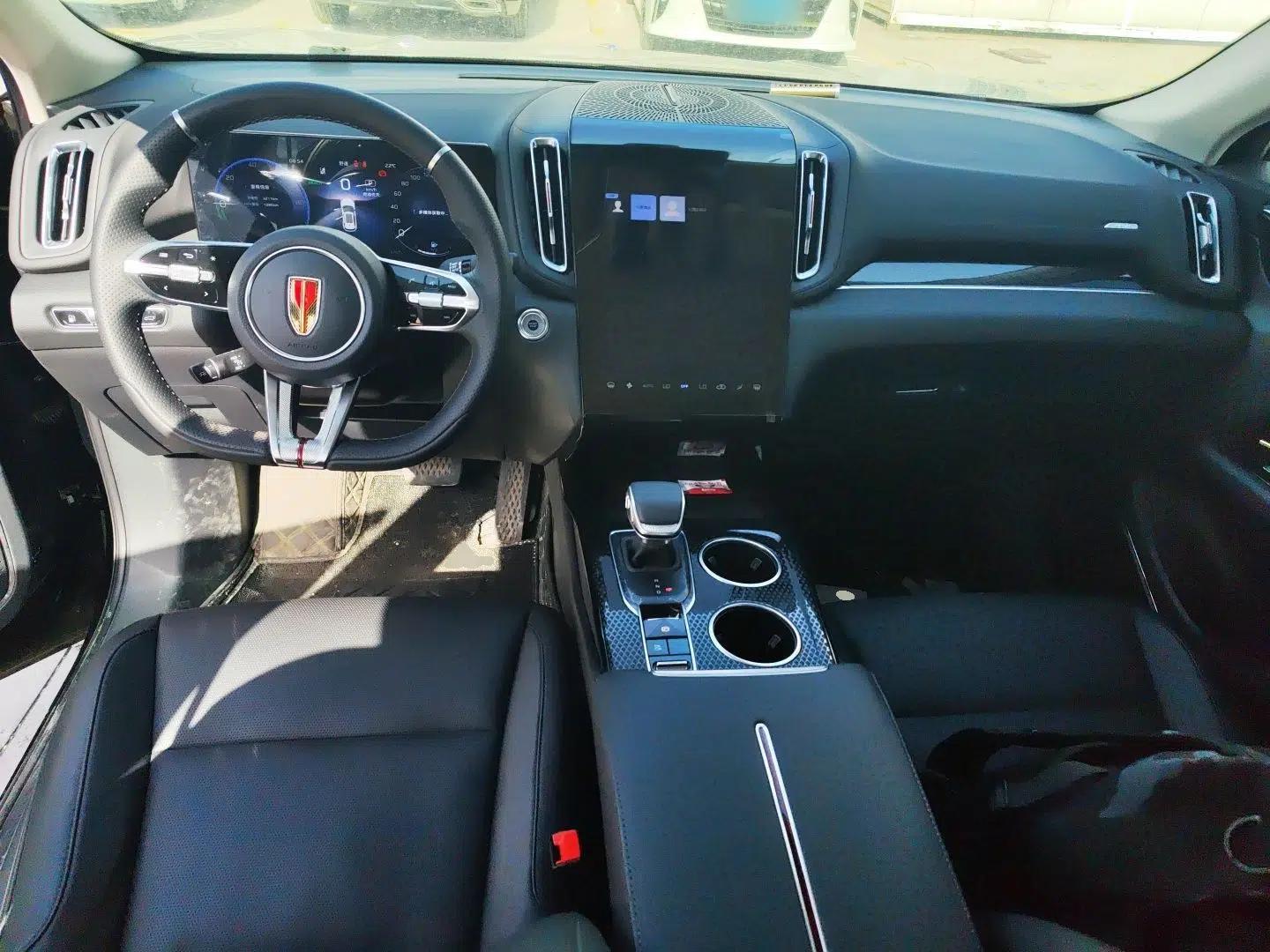Hongqi HS3 PHEV 2025 Model 117km Jingwei Edition — миниатюра 13