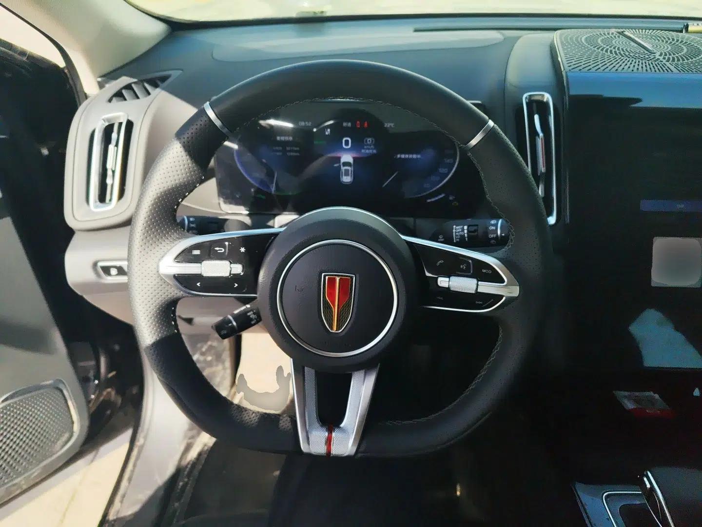 Hongqi HS3 PHEV 2025 Model 117km Jingwei Edition — миниатюра 14