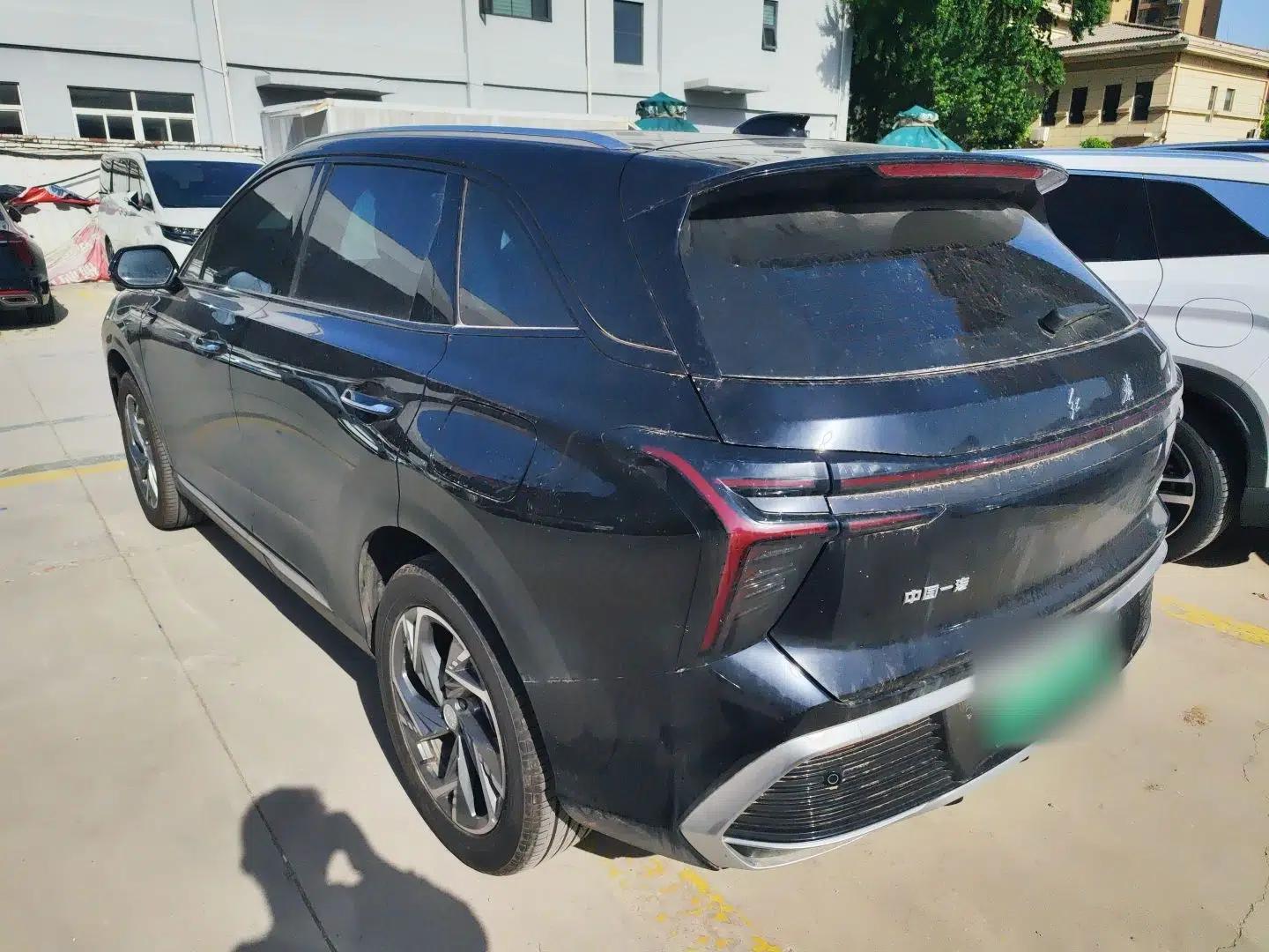 Hongqi HS3 PHEV 2025 Model 117km Jingwei Edition — миниатюра 4