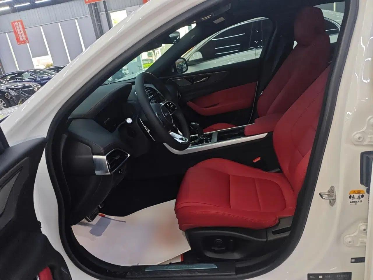 Jaguar XEL 2024 2.0T 250 PS R-DYNAMIC S Advanced Sport Edition — миниатюра 17