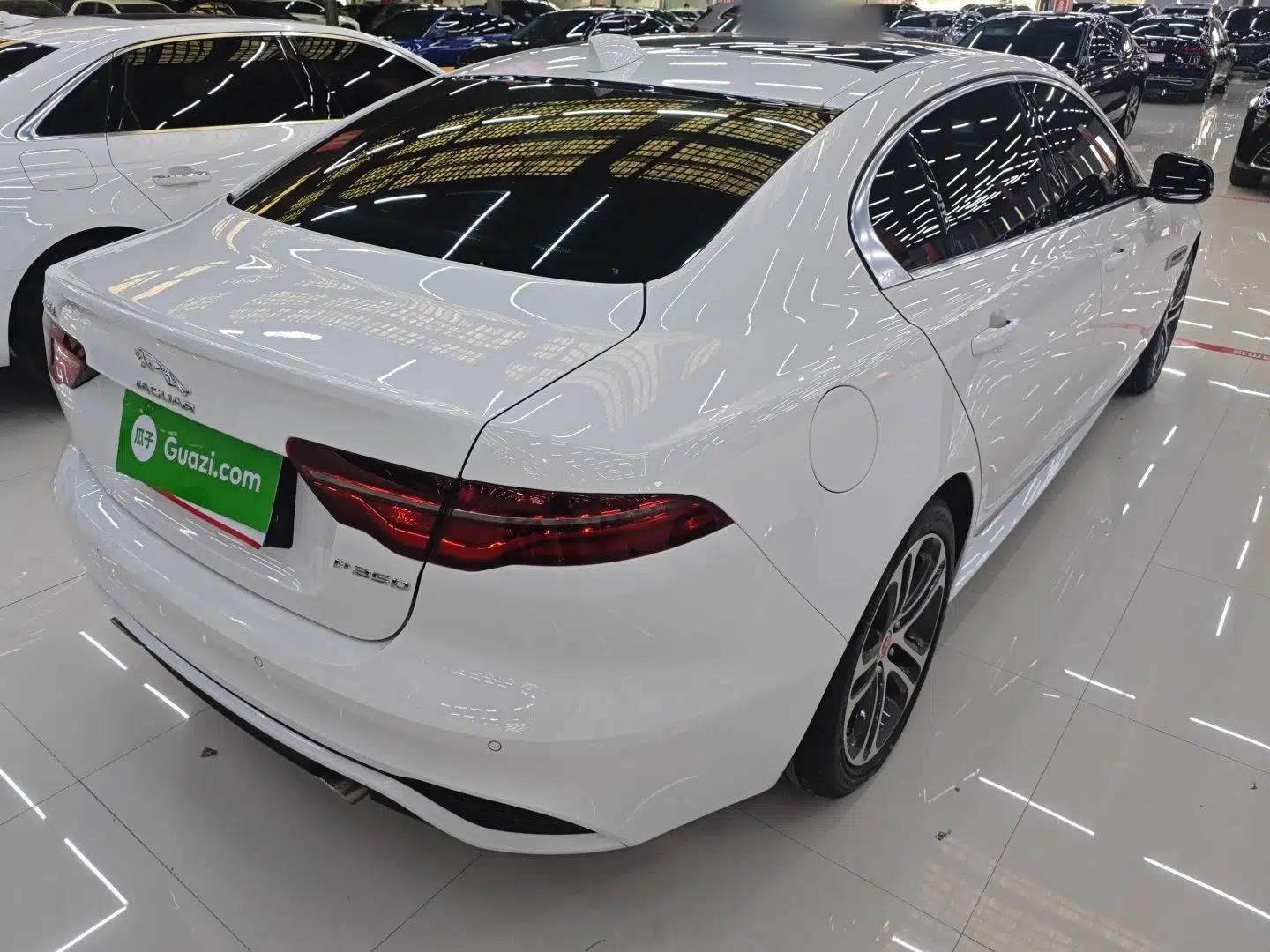 Jaguar XEL 2024 2.0T 250 PS R-DYNAMIC S Advanced Sport Edition — миниатюра 4