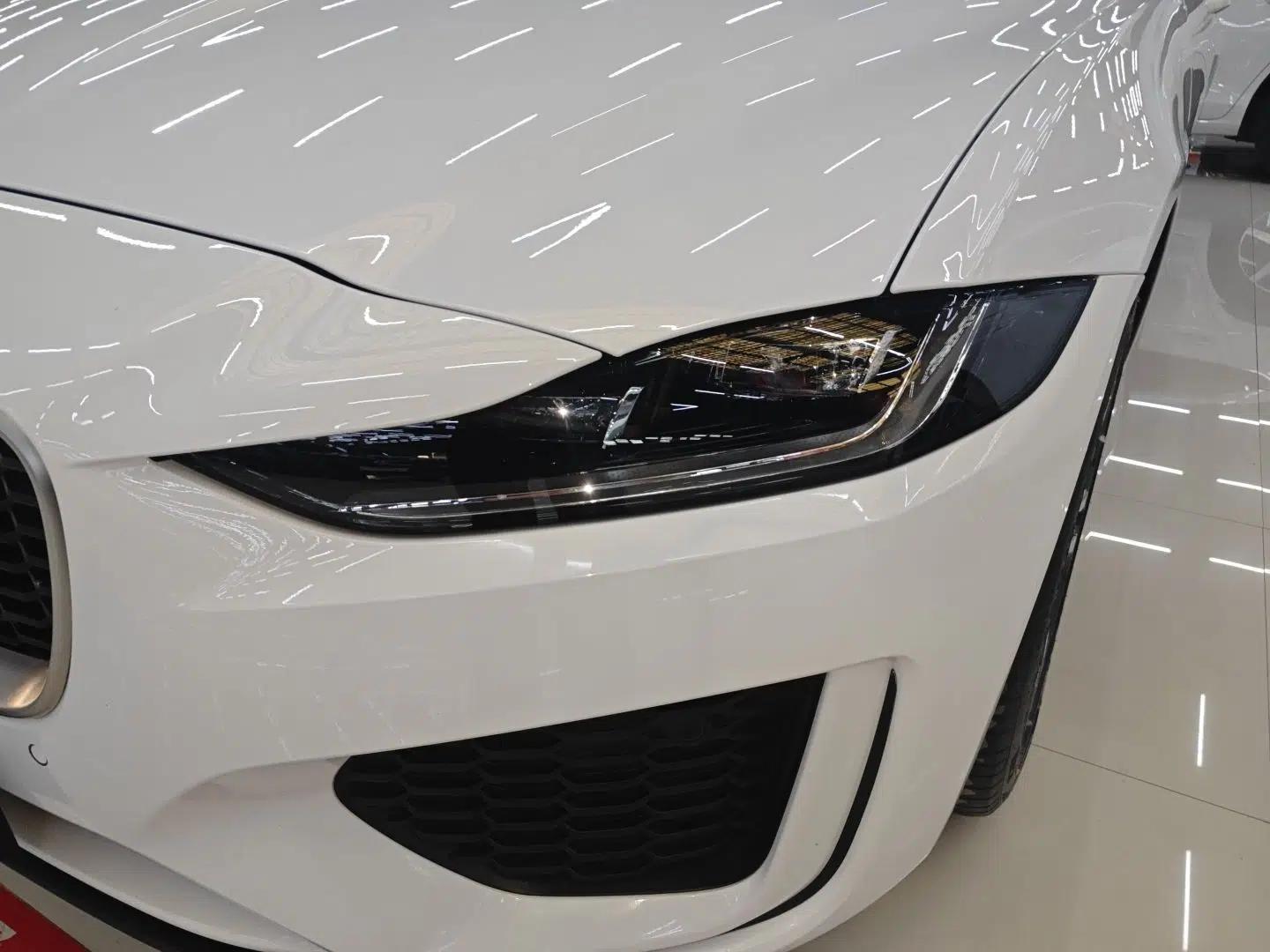 Jaguar XEL 2024 2.0T 250 PS R-DYNAMIC S Advanced Sport Edition — миниатюра 5