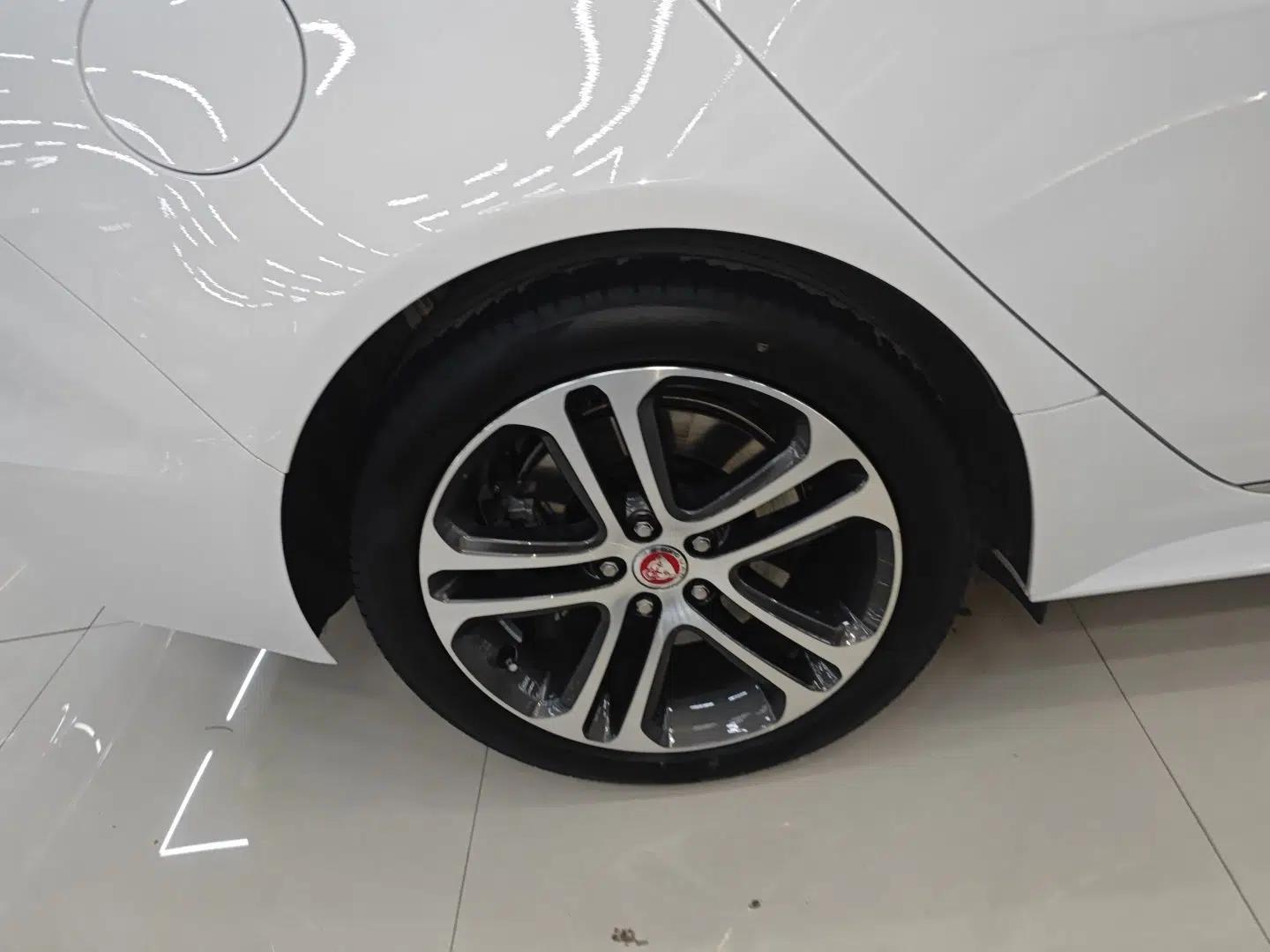 Jaguar XEL 2024 2.0T 250 PS R-DYNAMIC S Advanced Sport Edition — миниатюра 10