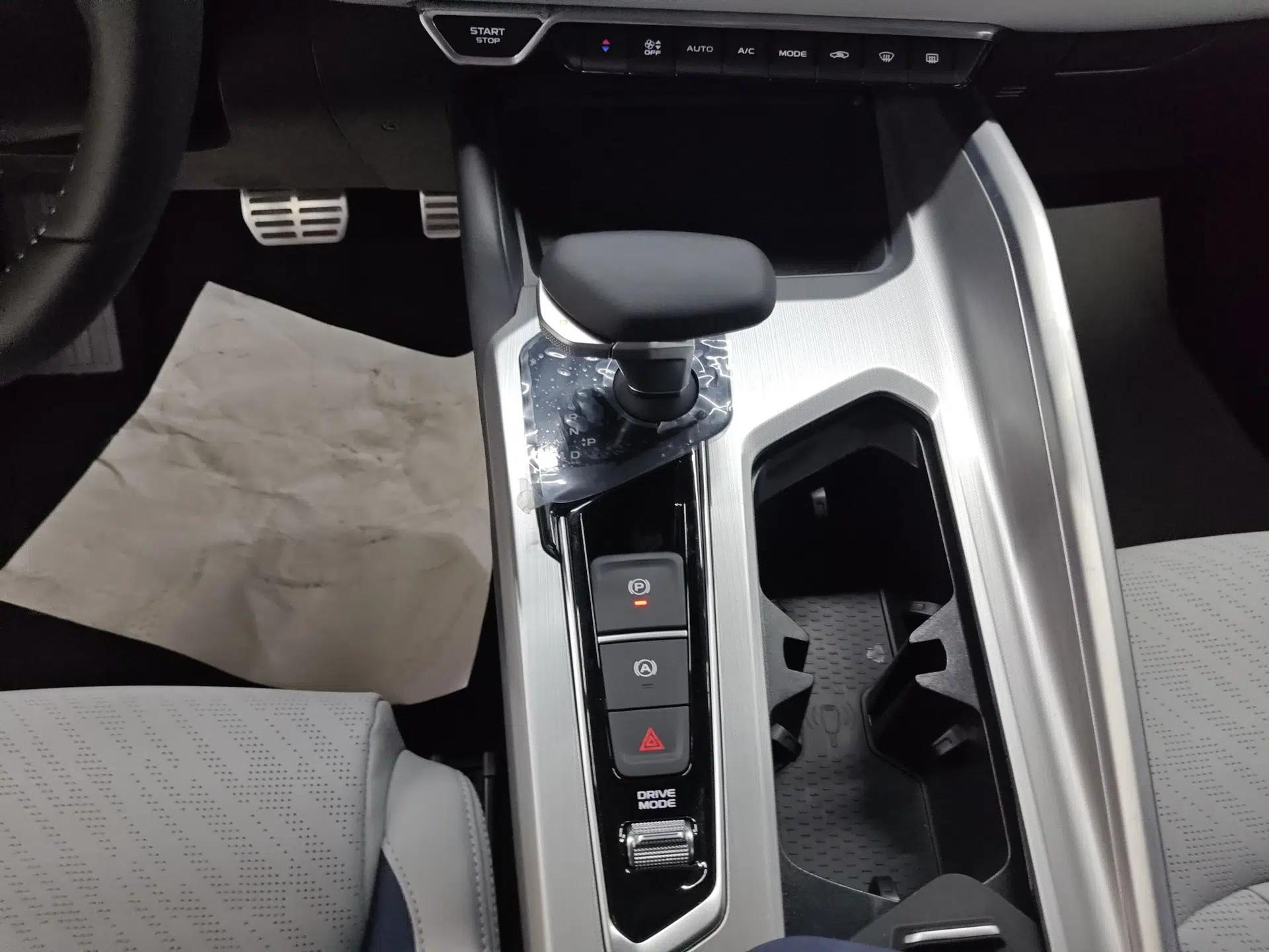Geely Auto Preface 2023 2.0TD Prestige Version — миниатюра 17