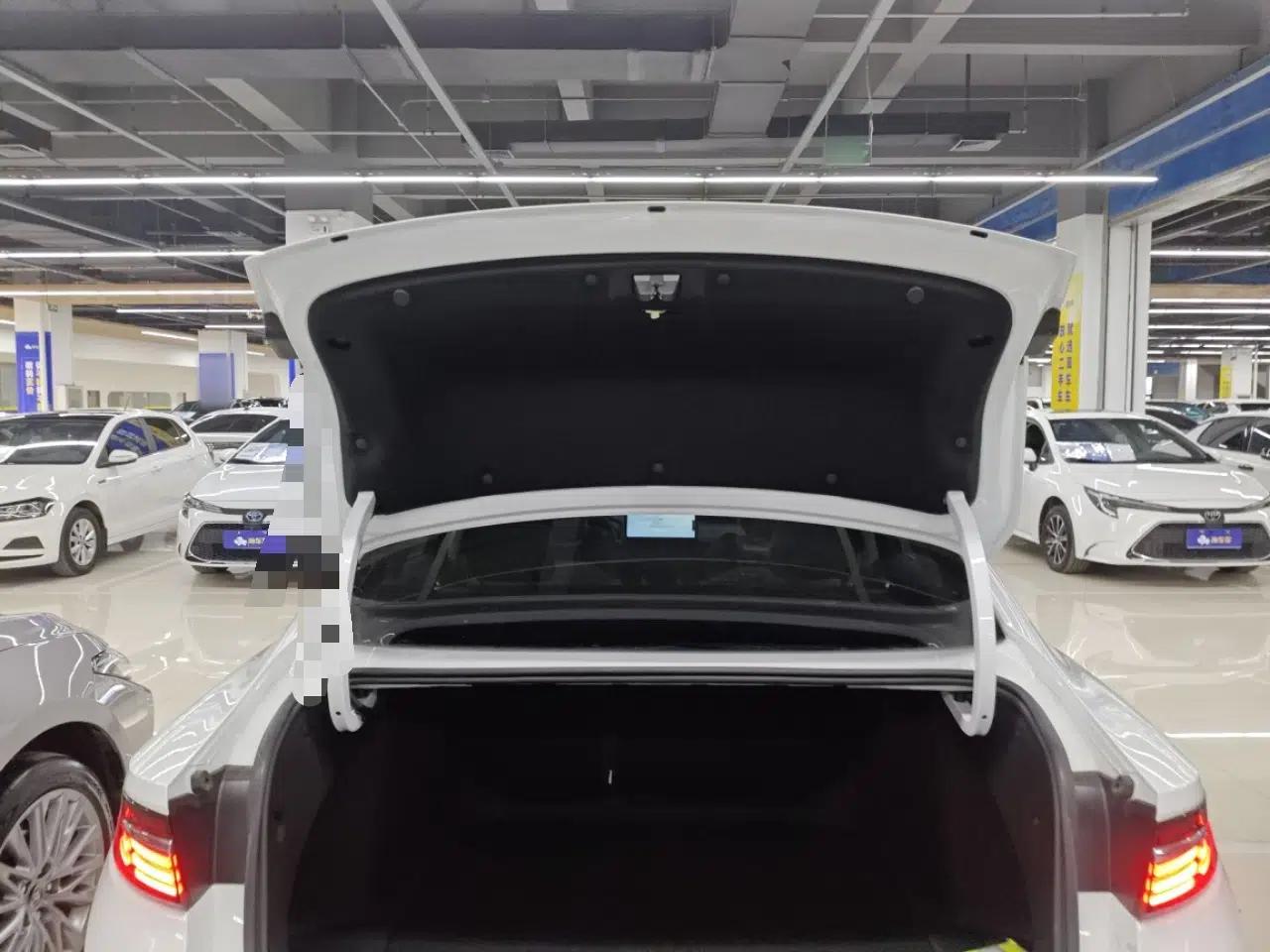 Geely Auto Preface 2023 2.0TD Prestige Version — миниатюра 22