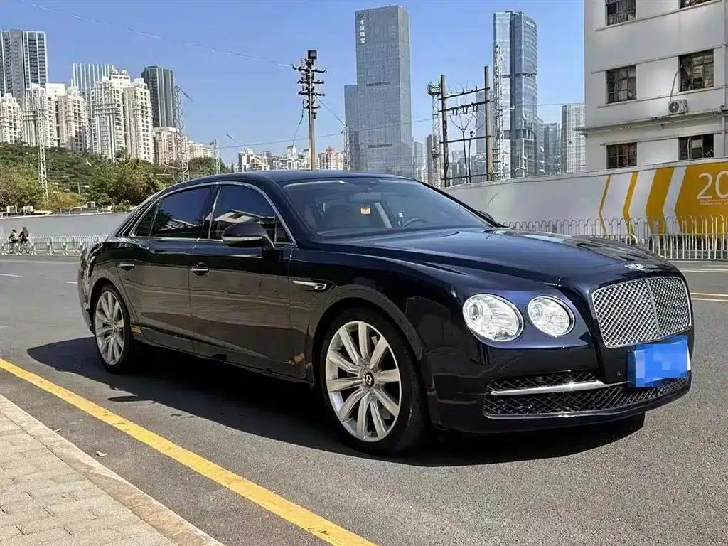 2014 Flying Spur 4.0T V8 Premium Edition — миниатюра 3