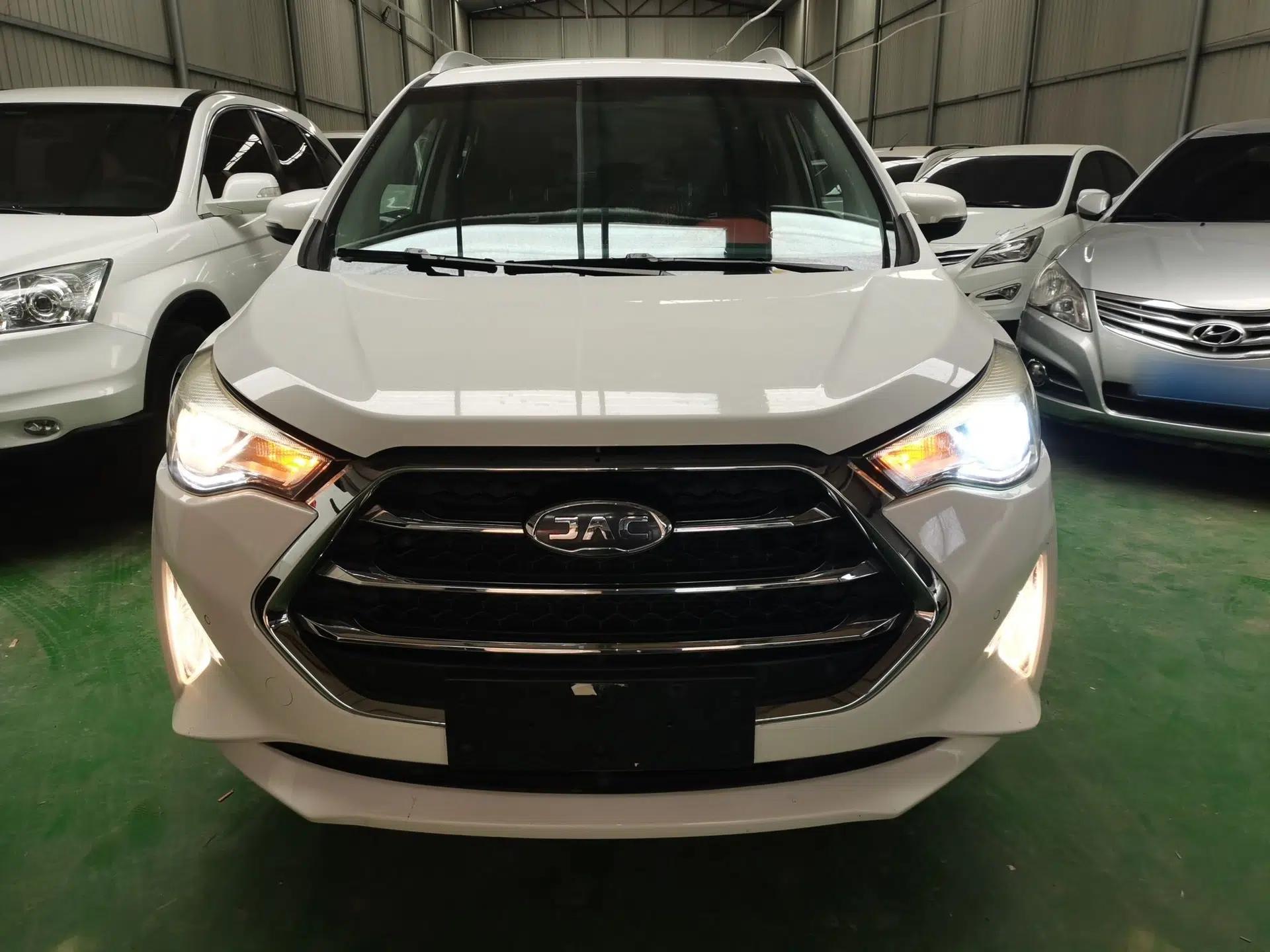 JAC Group Refine S3 2017 1.5L Manual Luxury Smart Model — миниатюра 2