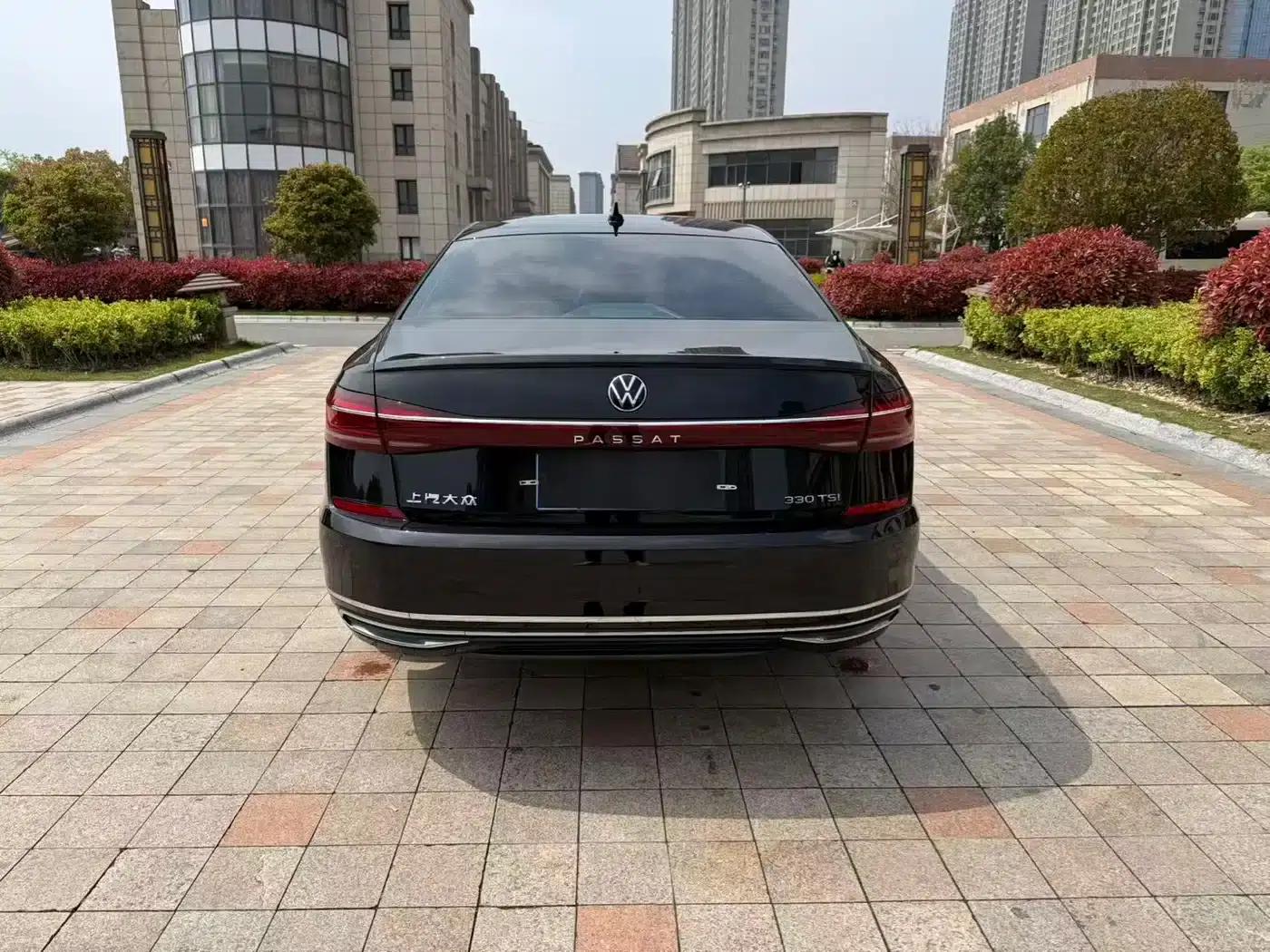 2023 Passat 330TSI Elite Edition — миниатюра 7