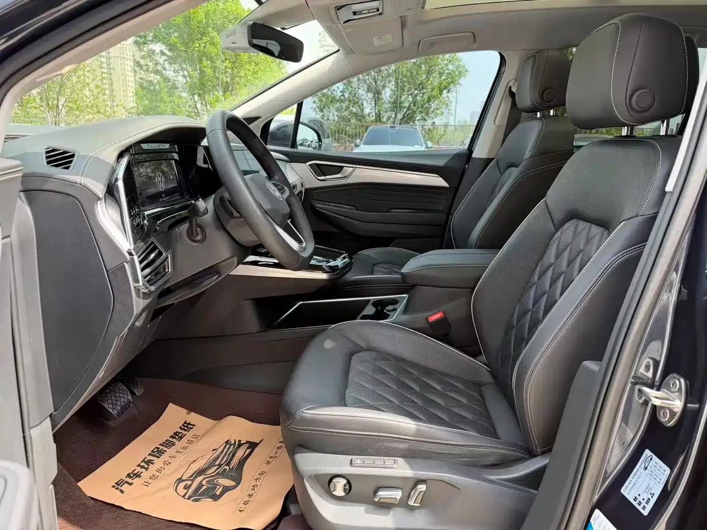 2023 Range Rover 530TSI AWD Flagship Pro 7-Seater — миниатюра 6