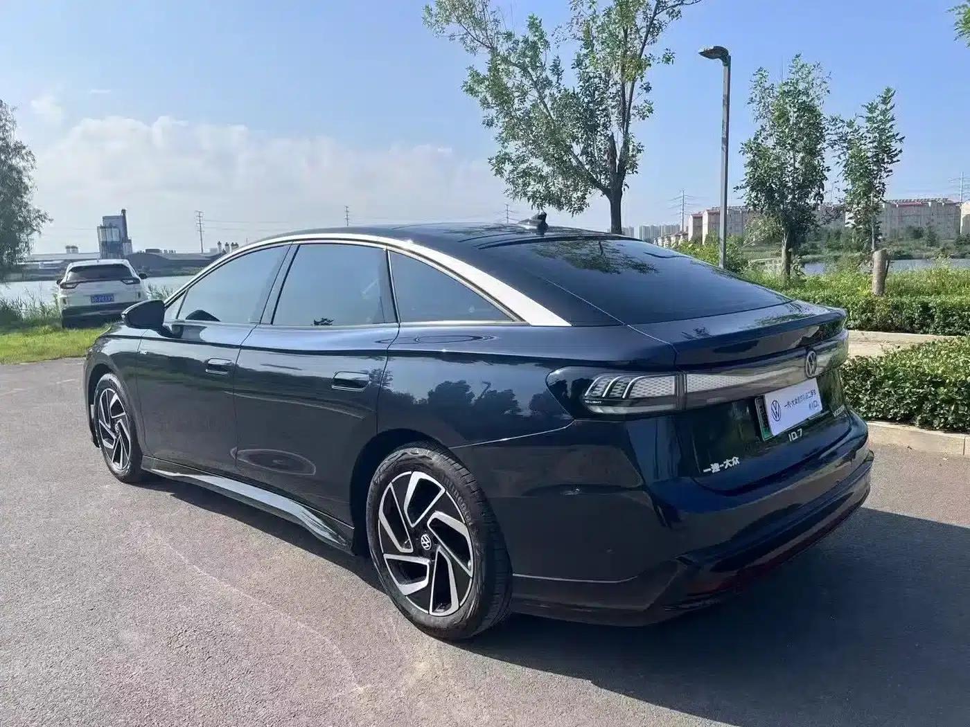Volkswagen ID.7 VIZZION 2024 First Edition — миниатюра 7