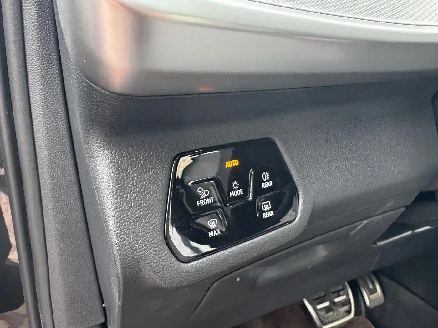 2023 Range Rover 380TSI AWD R-Line Cruiser — миниатюра 19