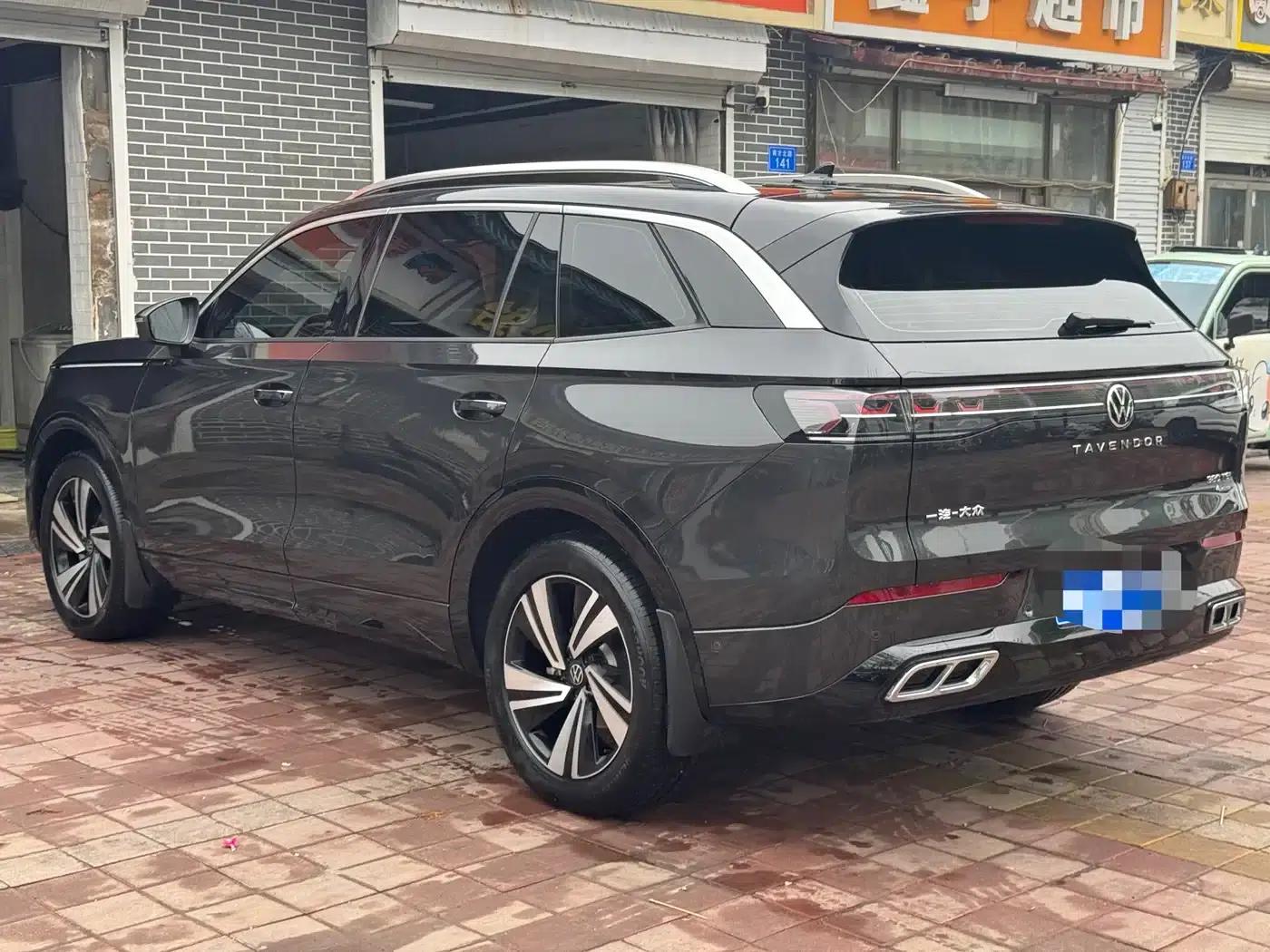 2023 Range Rover 380TSI AWD R-Line Cruiser — миниатюра 5