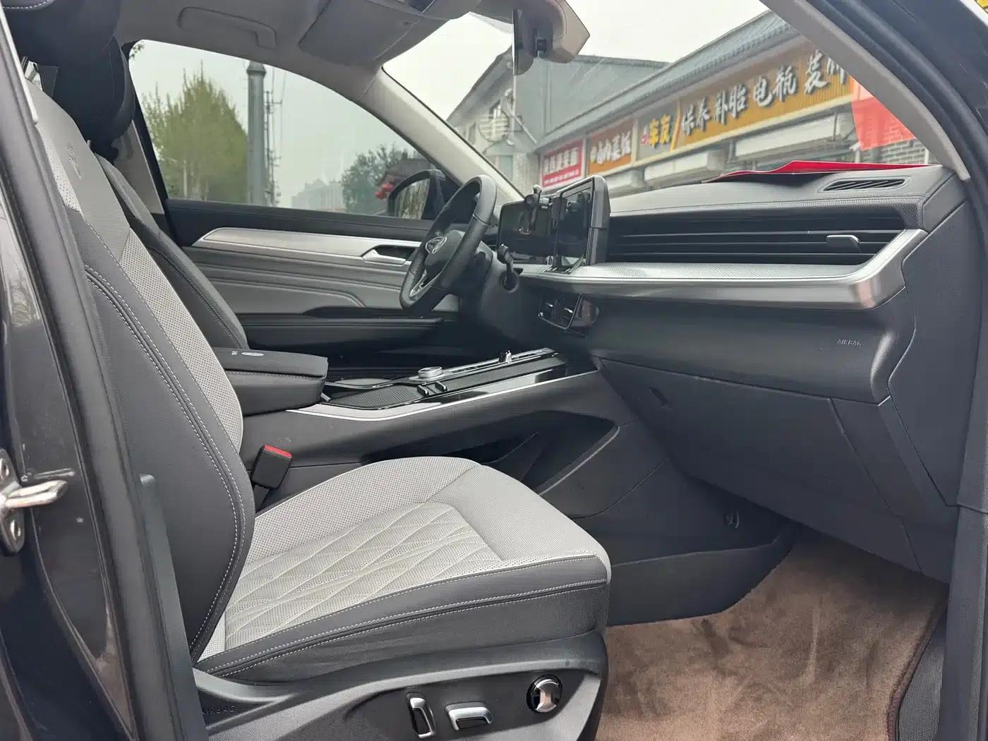 2023 Range Rover 380TSI AWD R-Line Cruiser — миниатюра 7