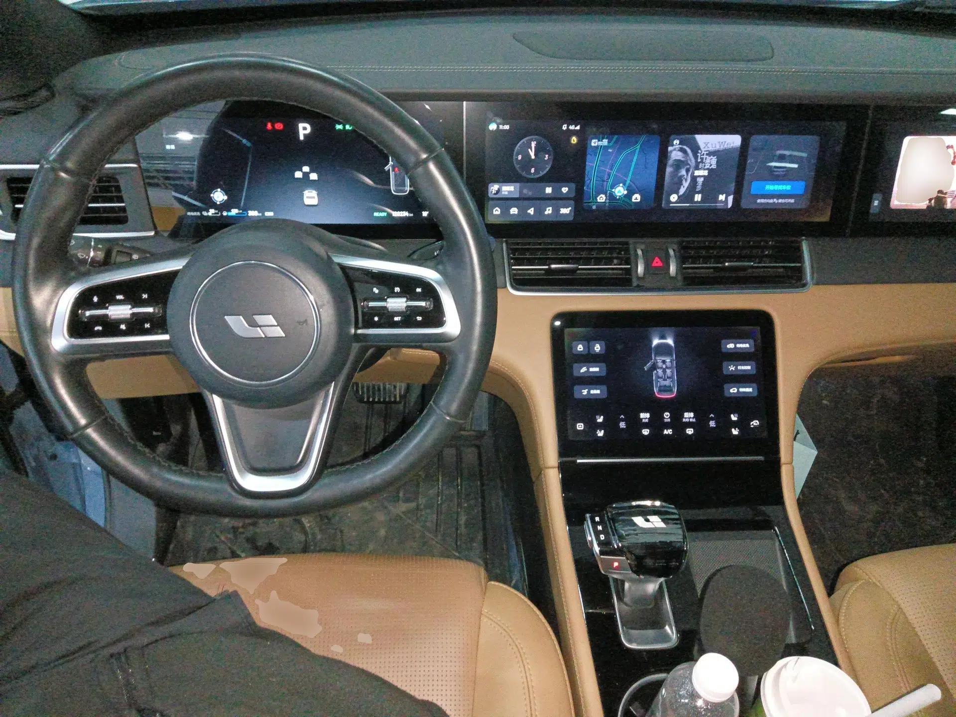 Li Auto ONE 2021 Extended-Range 6-Seater Version — миниатюра 13