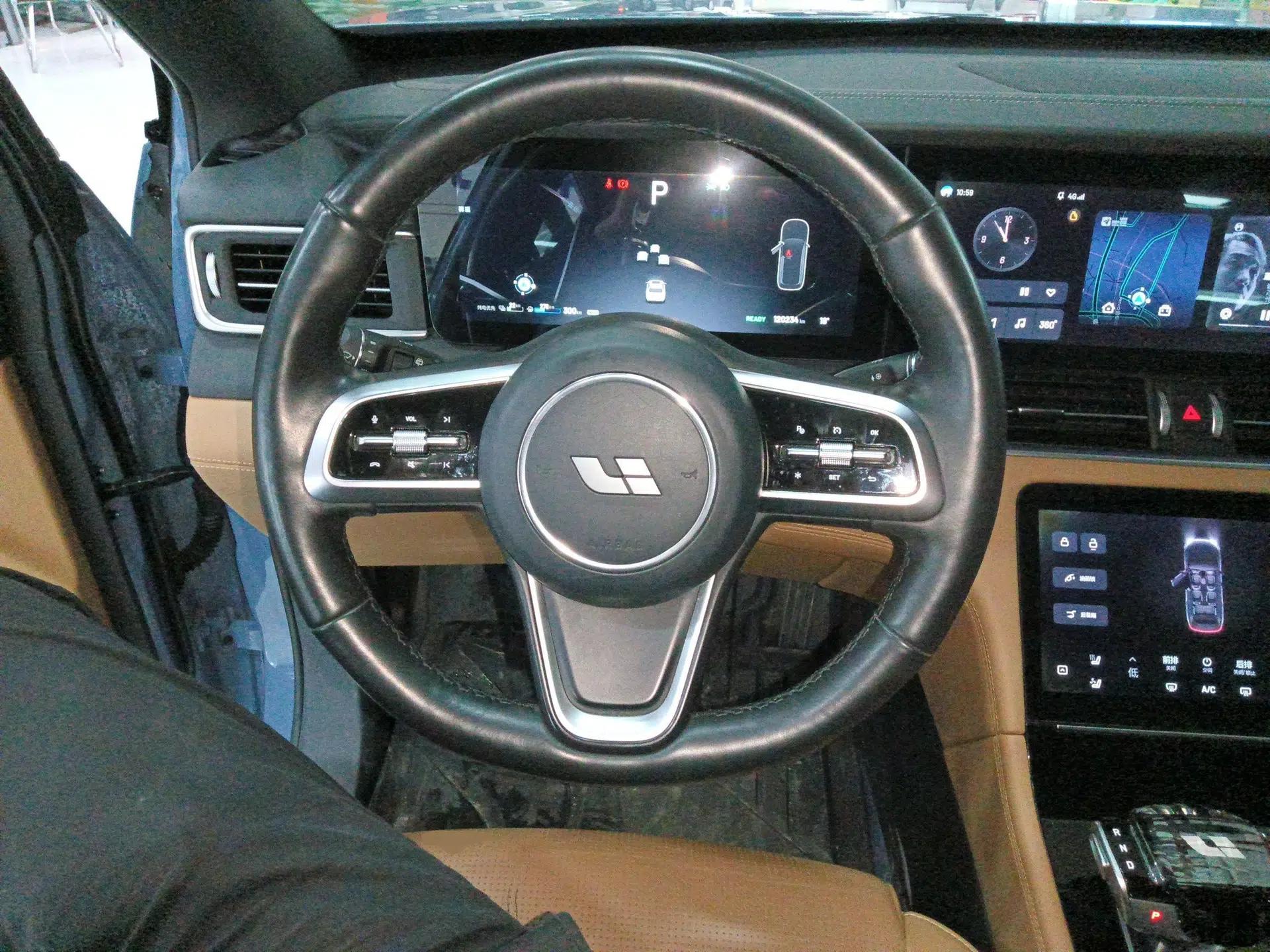 Li Auto ONE 2021 Extended-Range 6-Seater Version — миниатюра 14