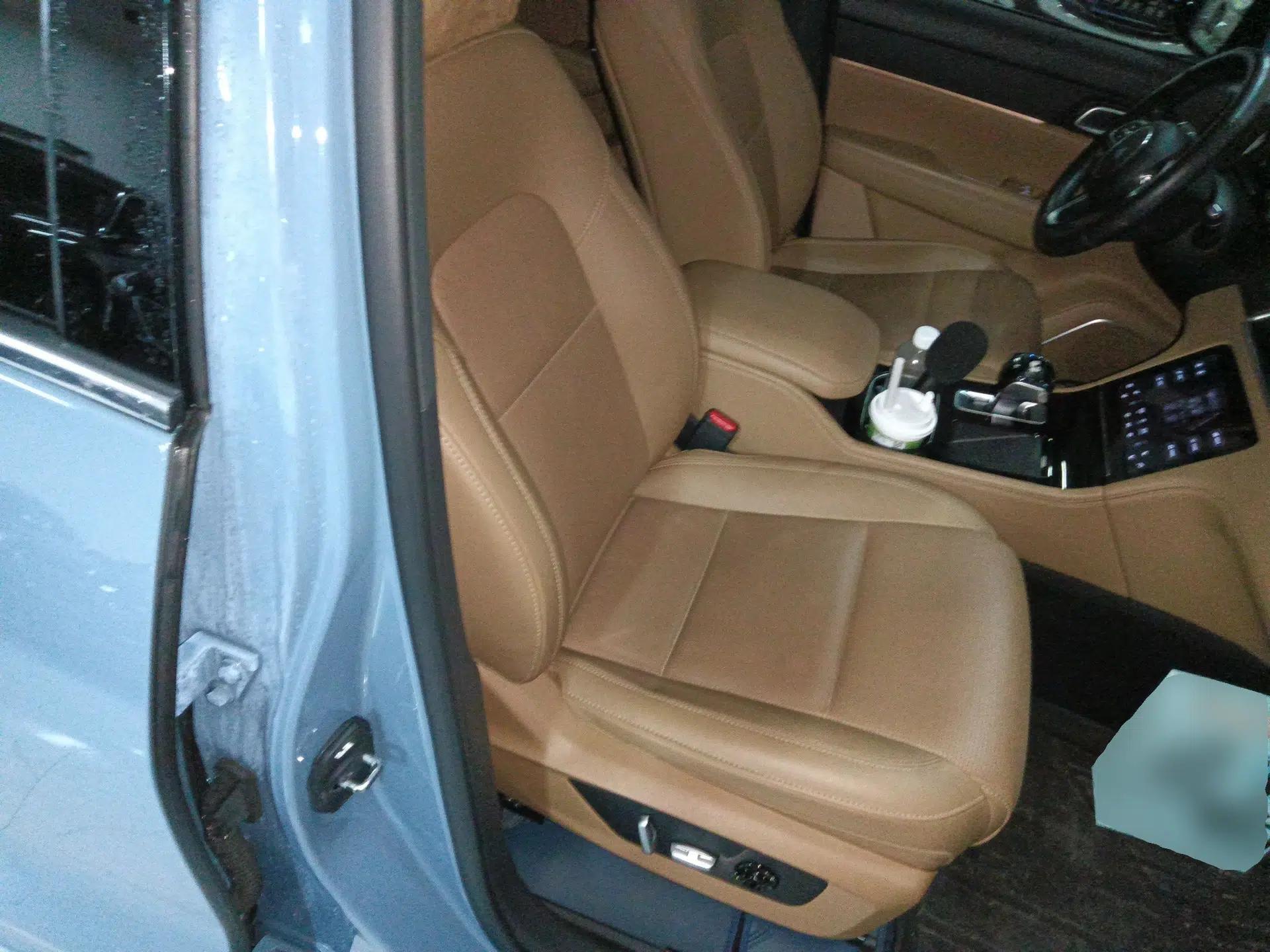 Li Auto ONE 2021 Extended-Range 6-Seater Version — миниатюра 23