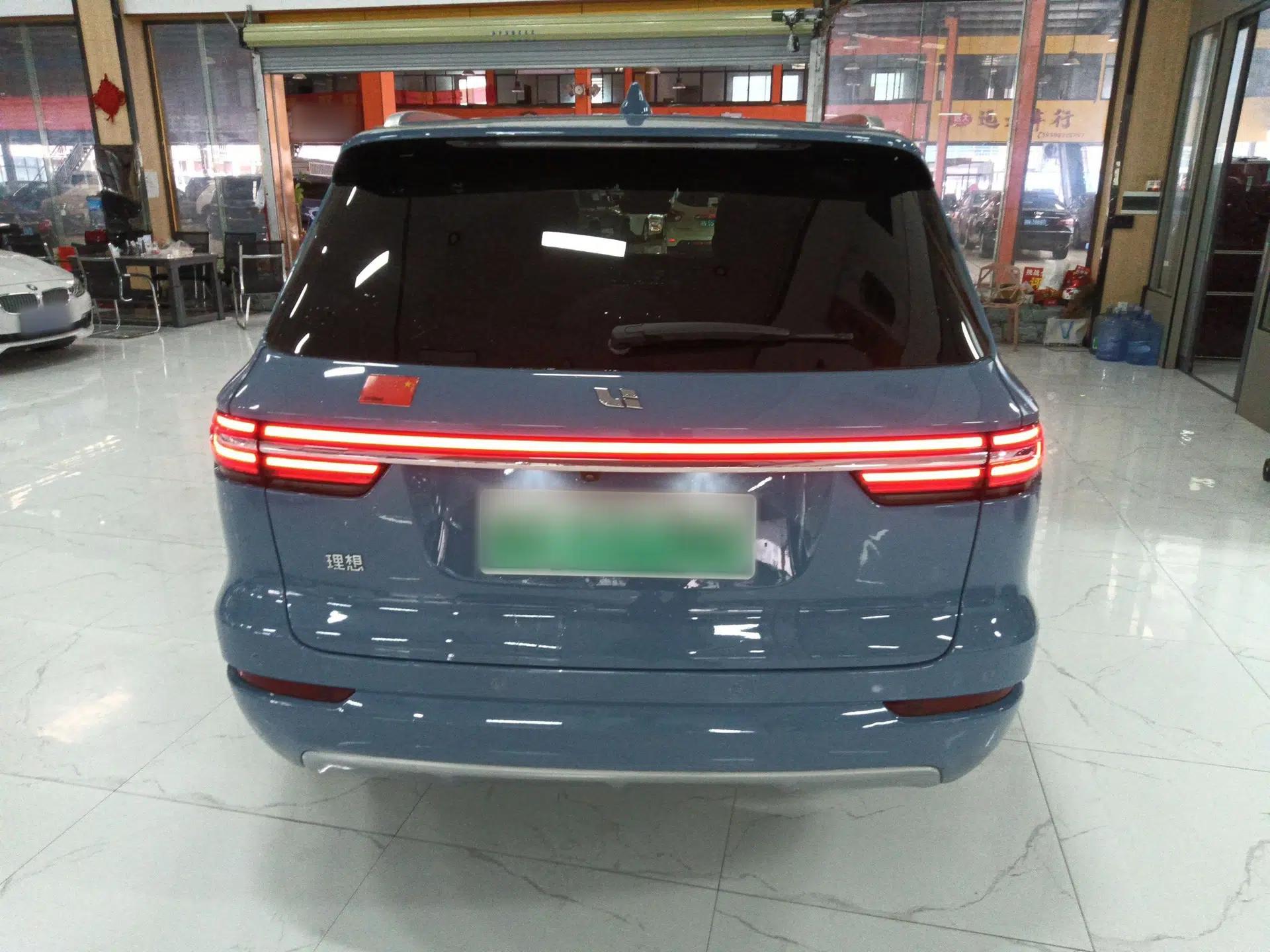 Li Auto ONE 2021 Extended-Range 6-Seater Version — миниатюра 5