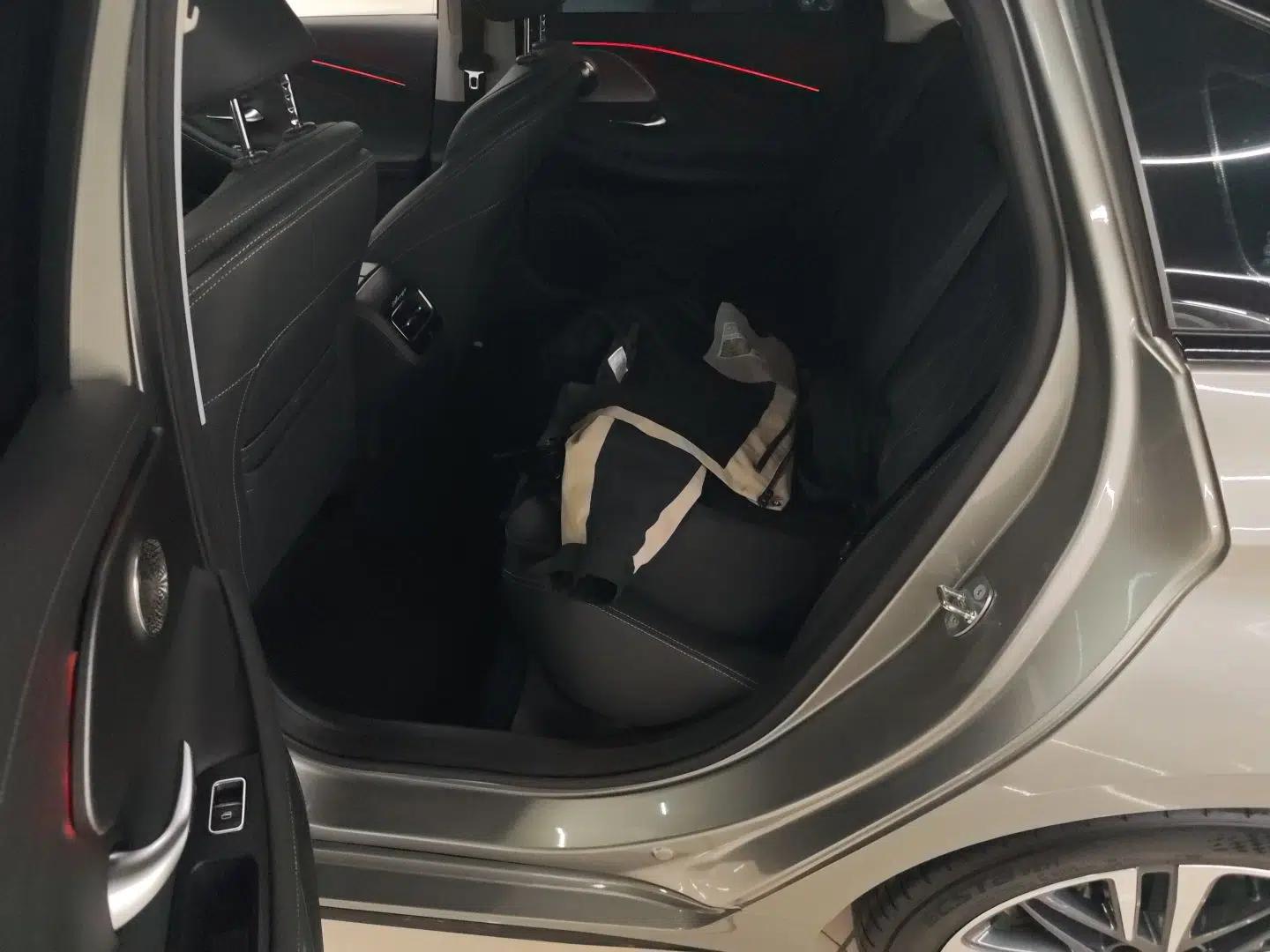 Chery Arrizo 8 2023 High-Performance Edition 2.0T DCT Powerfully Equipped — миниатюра 20