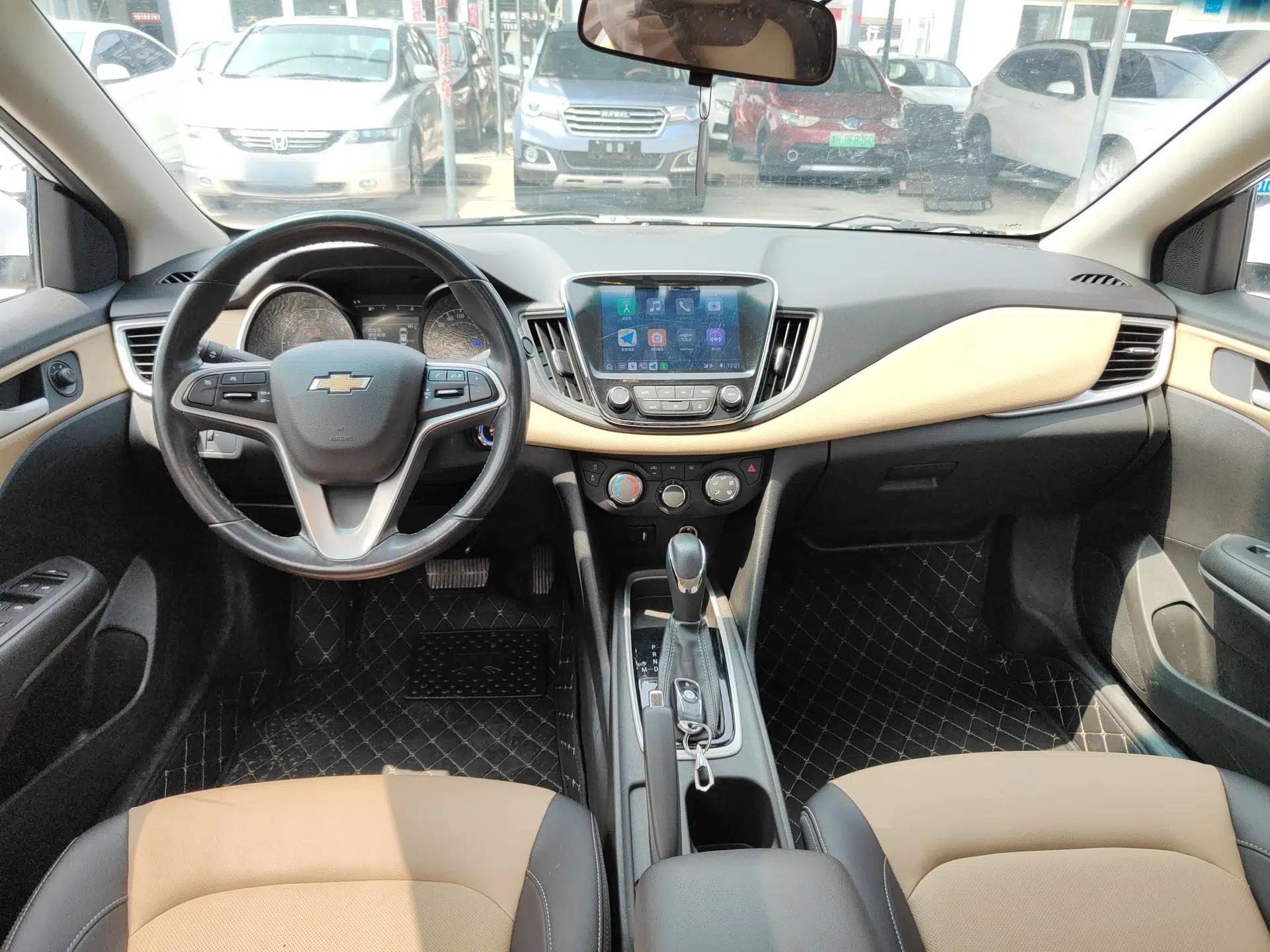 Chevrolet Monza 2022 320 Automatic Enjoyment Sunroof Version — миниатюра 12