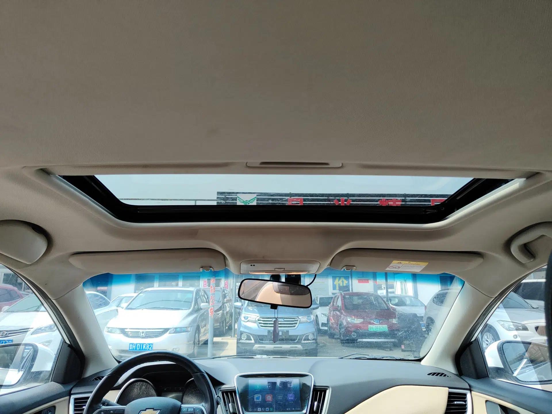 Chevrolet Monza 2022 320 Automatic Enjoyment Sunroof Version — миниатюра 20
