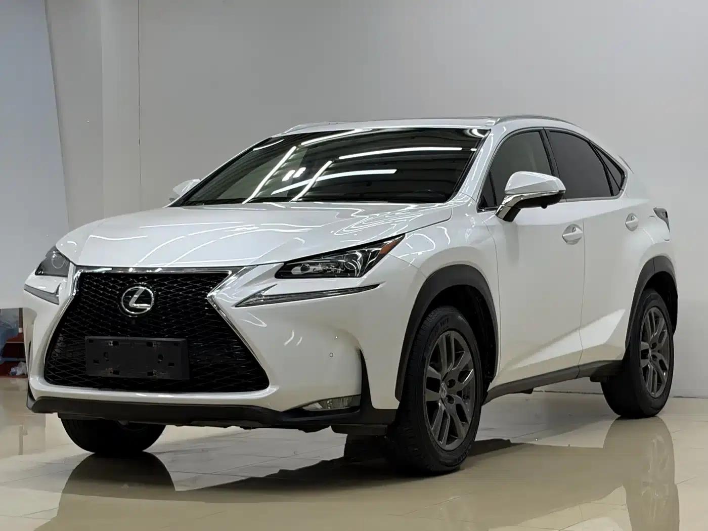 Lexus NX 2015 200t AWD Sport Edition — миниатюра 3