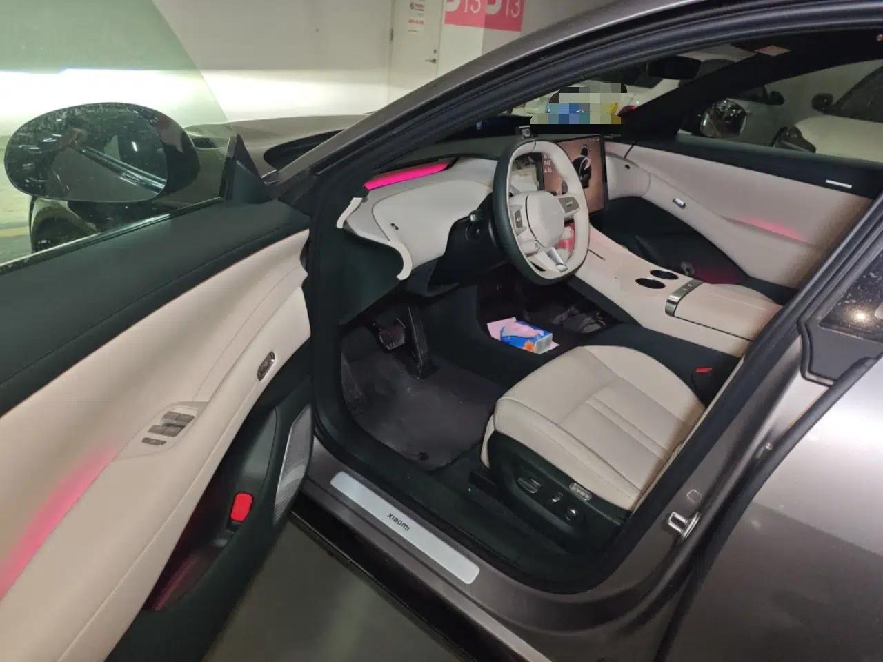 Xiaomi Auto YU7 2025 Ultra-Long Range All-Wheel Drive Pro Version — миниатюра 17