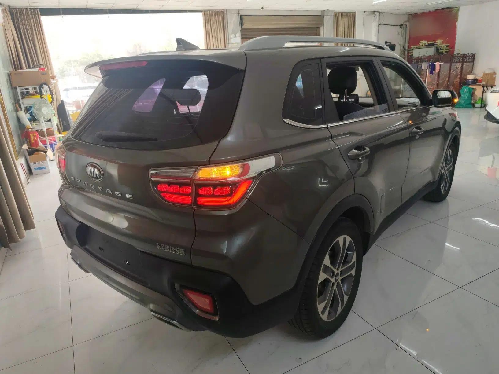 Kia Sportage R 2019 2.0L Automatic Smart Luxury Edition — миниатюра 6