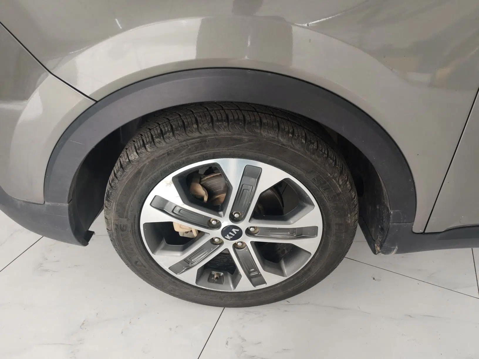 Kia Sportage R 2019 2.0L Automatic Smart Luxury Edition — миниатюра 8