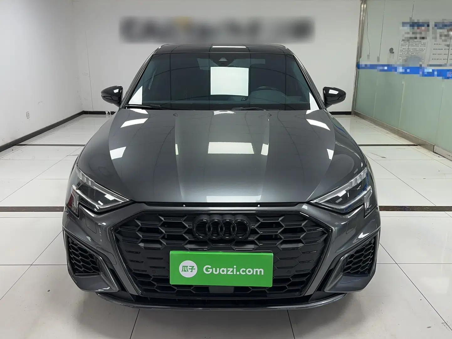 Audi A3 2024 A3L Limousine 35 TFSI Fashion Sport Model — миниатюра 2